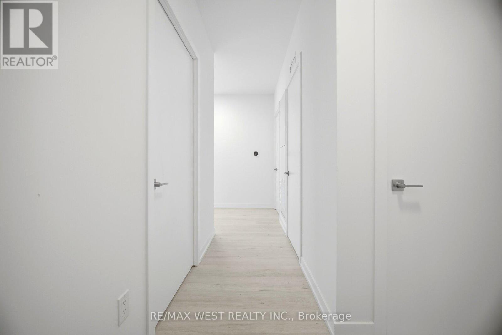 640 - 2501 Saw Whet Boulevard, Oakville, Ontario  L6M 5N2 - Photo 6 - W13459044