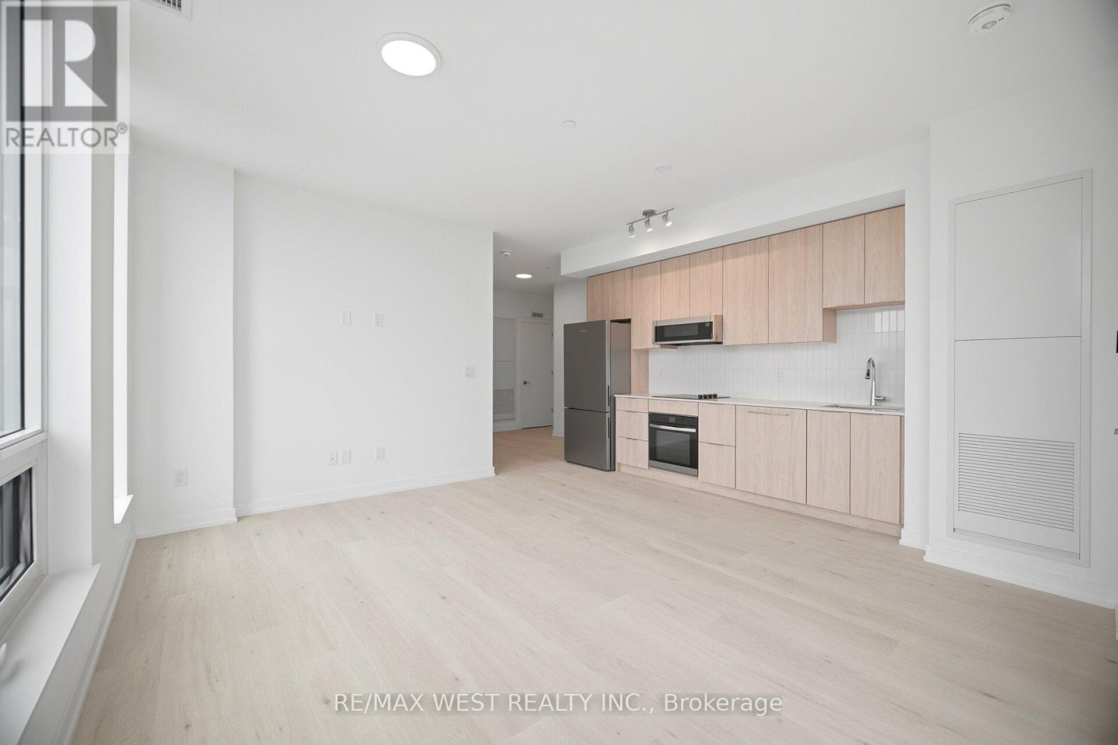 640 - 2501 Saw Whet Boulevard, Oakville, Ontario  L6M 5N2 - Photo 7 - W13459044