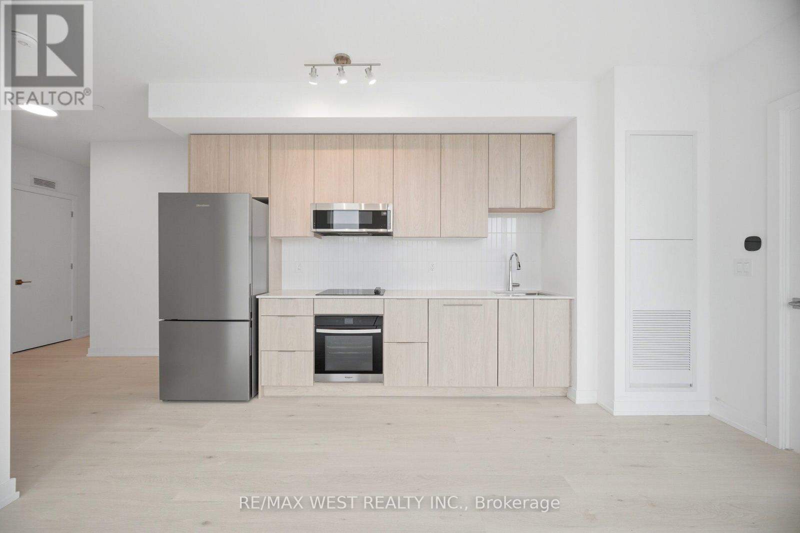 640 - 2501 Saw Whet Boulevard, Oakville, Ontario  L6M 5N2 - Photo 9 - W13459044