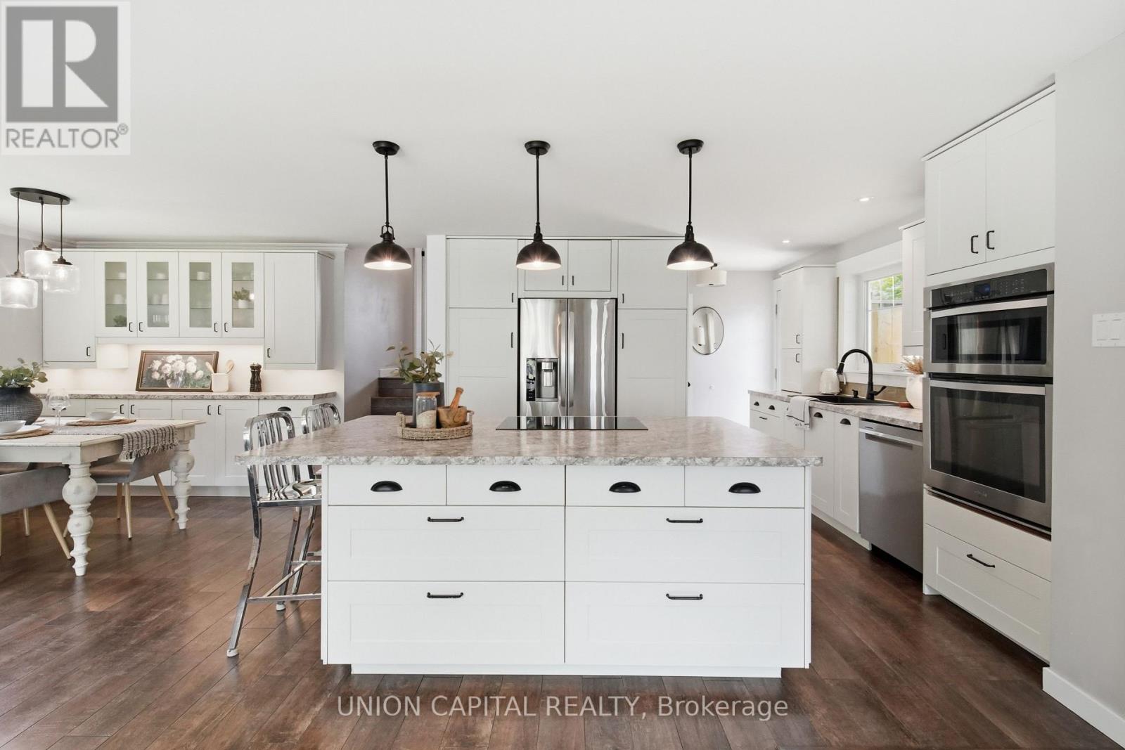 30 Irwin Crescent, Halton Hills, Ontario  L7G 1G1 - Photo 10 - W13459046