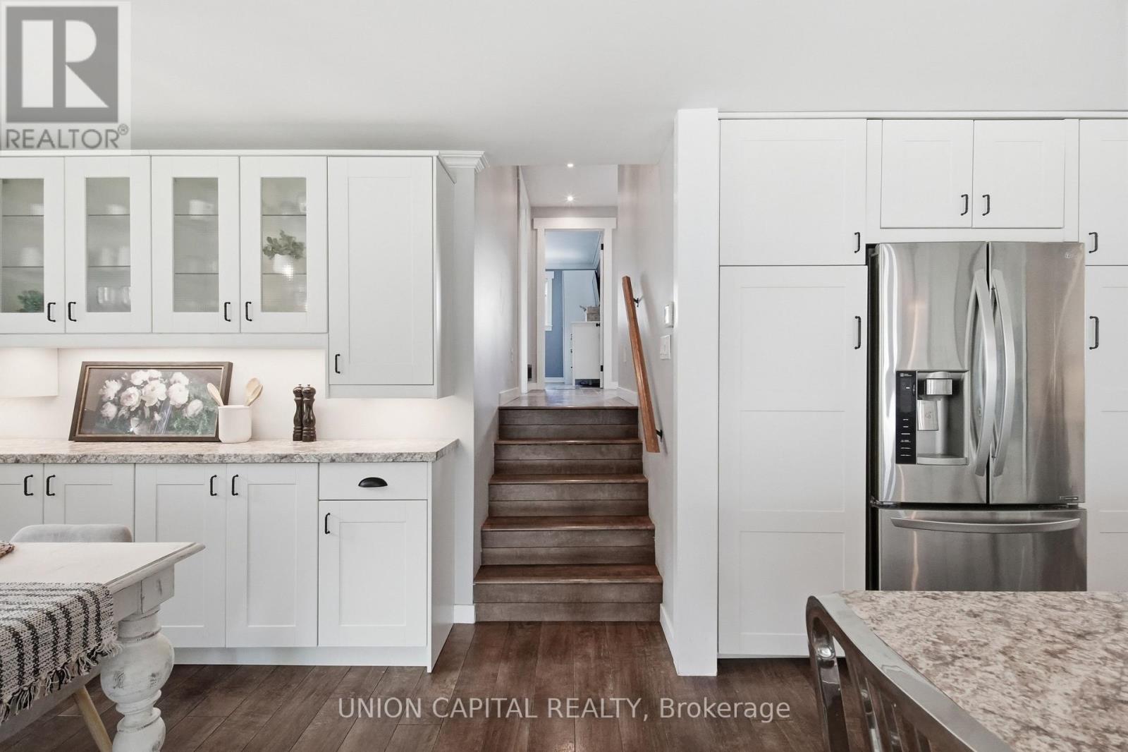 30 Irwin Crescent, Halton Hills, Ontario  L7G 1G1 - Photo 15 - W13459046
