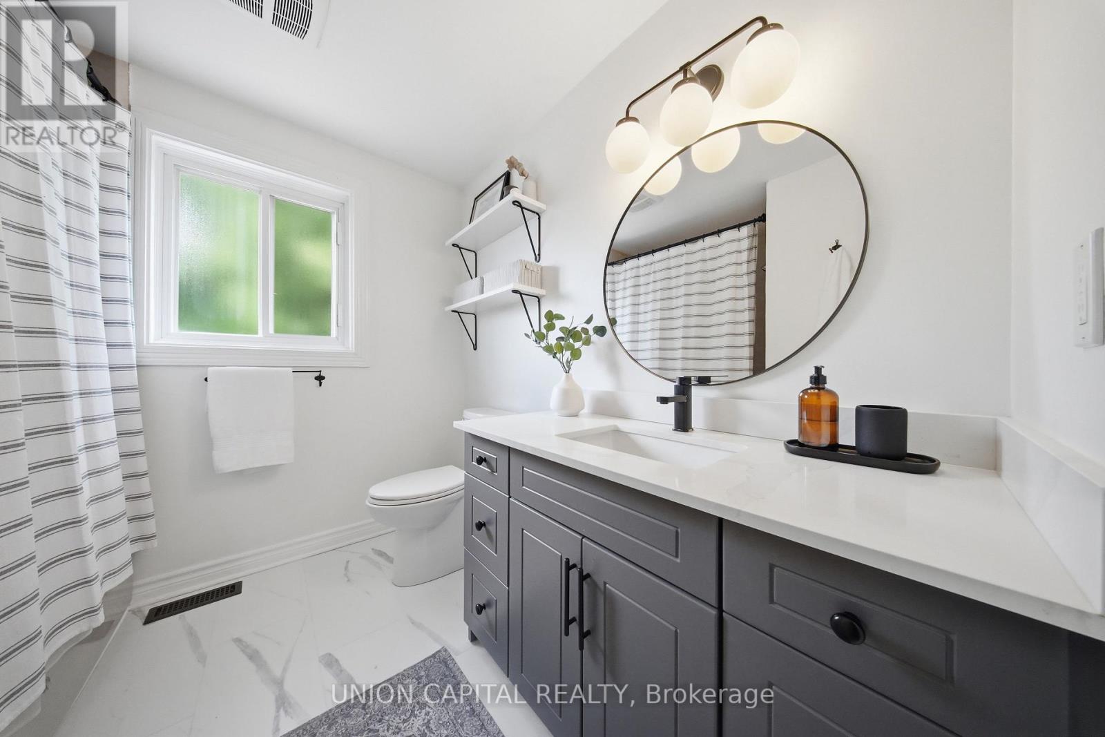 30 Irwin Crescent, Halton Hills, Ontario  L7G 1G1 - Photo 22 - W13459046