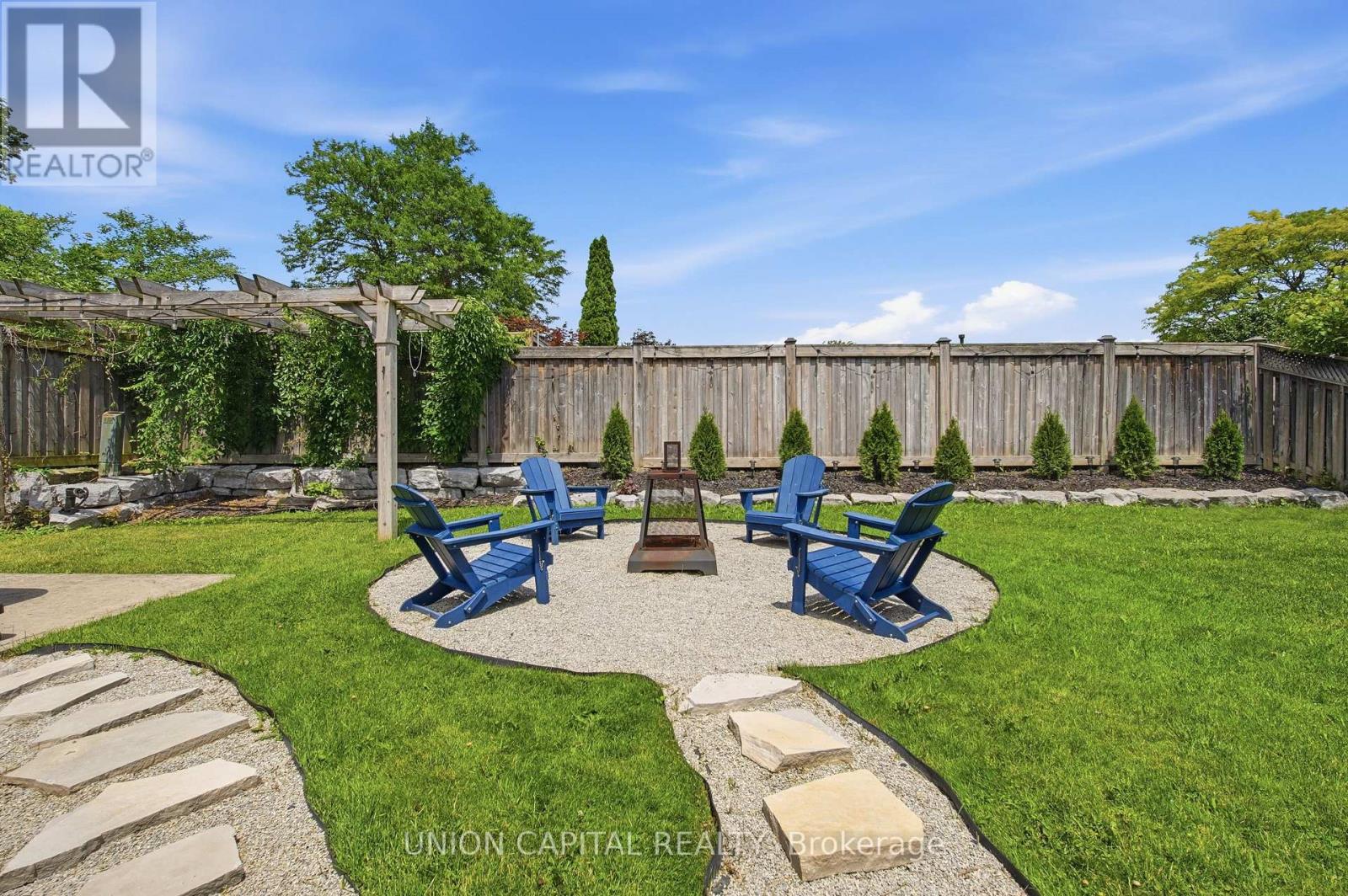 30 Irwin Crescent, Halton Hills, Ontario  L7G 1G1 - Photo 31 - W13459046