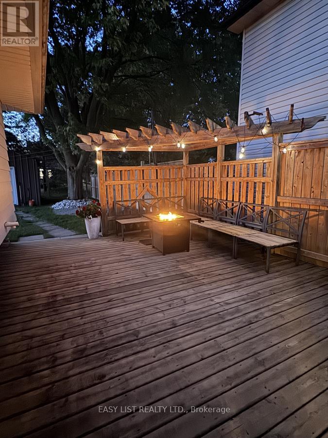 565 Plympton Street, Plympton-Wyoming, Ontario  N0N 1T0 - Photo 8 - X13459130