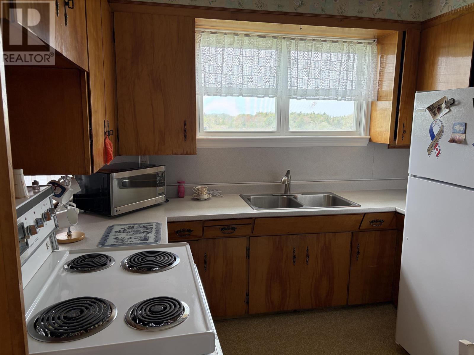 67 South Street, Donkin, Nova Scotia  B1A 6T1 - Photo 7 - 202614608