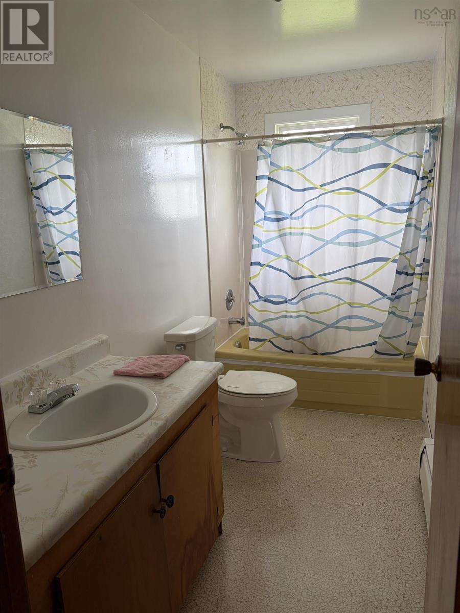 67 South Street, Donkin, Nova Scotia  B1A 6T1 - Photo 14 - 202614608