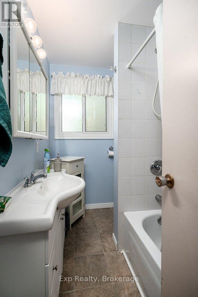 40 Twin Shore Lane, Marmora And Lake, Ontario  K0K 2M0 - Photo 13 - X13459172