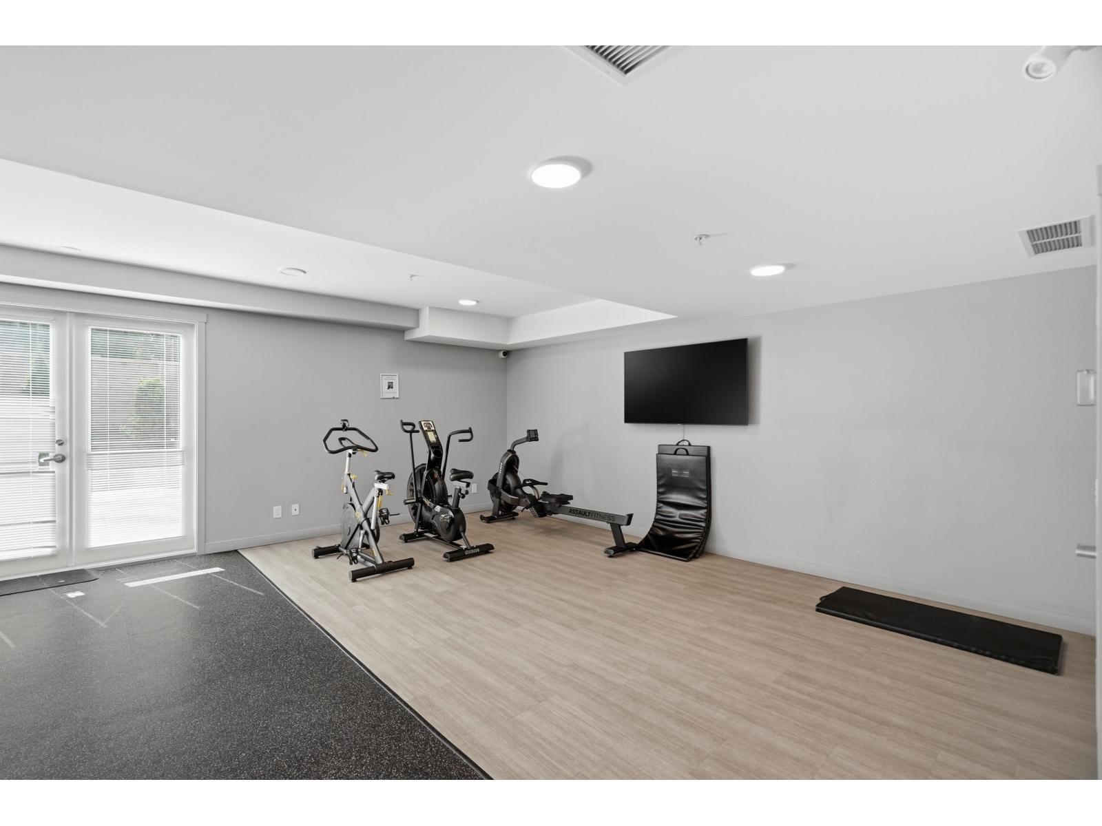 211 10838 Whalley Boulevard, Surrey, British Columbia  V3R 0G8 - Photo 19 - R3128016