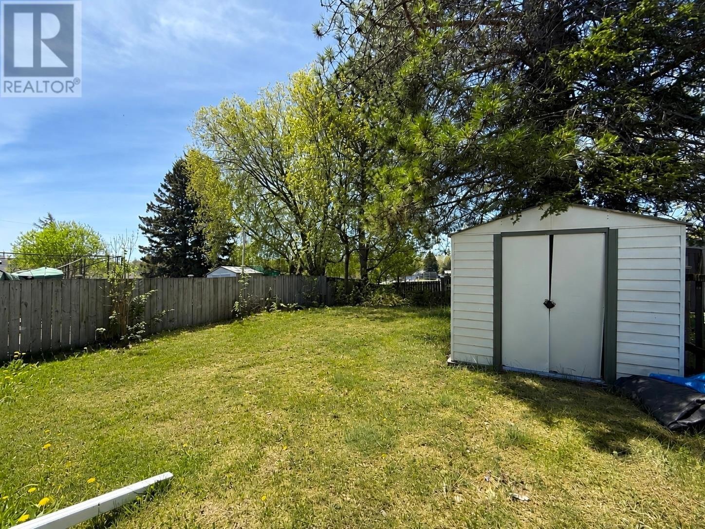 31 Matthews St, Thunder Bay, Ontario  P7A 3K7 - Photo 34 - TB2601366