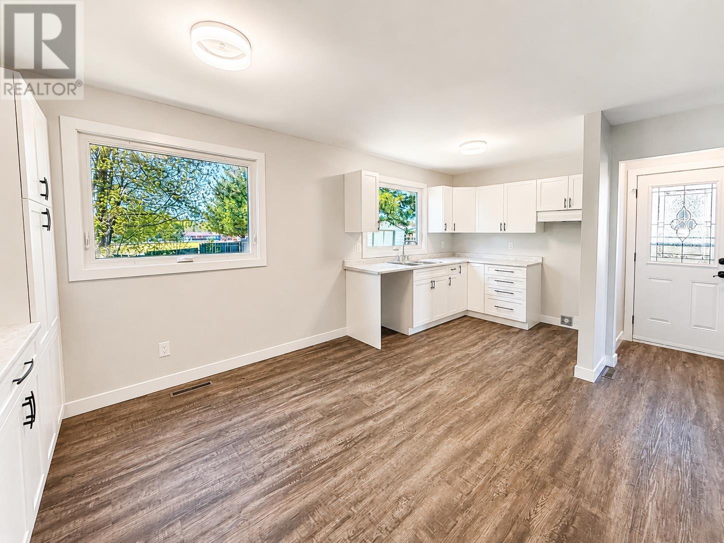 31 Matthews St, Thunder Bay, Ontario  P7A 3K7 - Photo 8 - TB2601366
