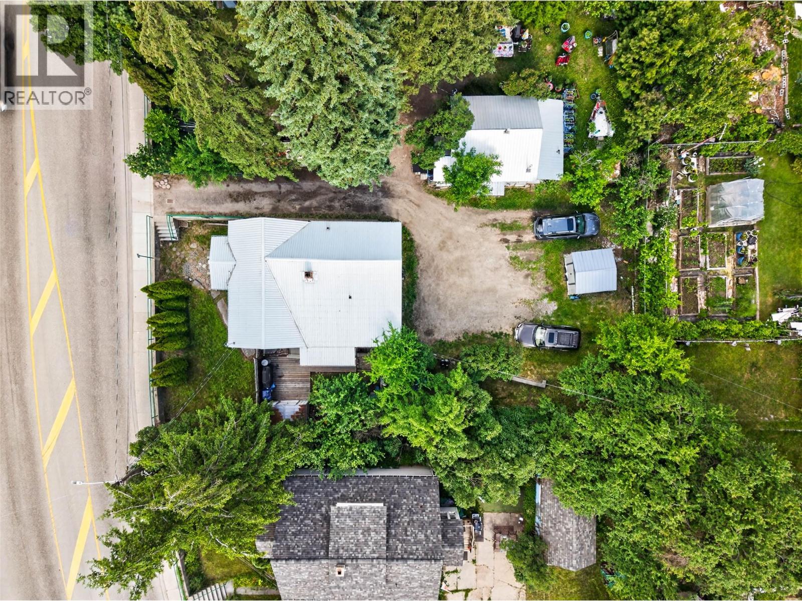 116 Anderson Street, Nelson, British Columbia  V1L 3X5 - Photo 5 - 10391725