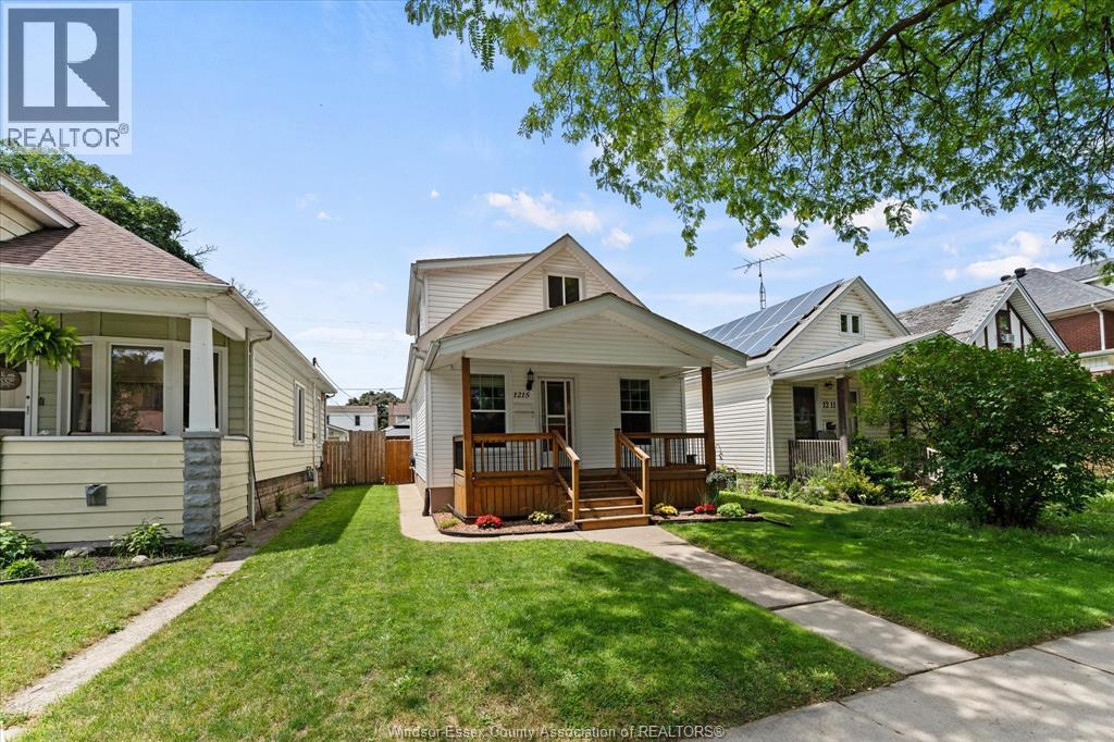 1215 Lincoln Road, Windsor, Ontario  N8Y 2H9 - Photo 3 - 26014426