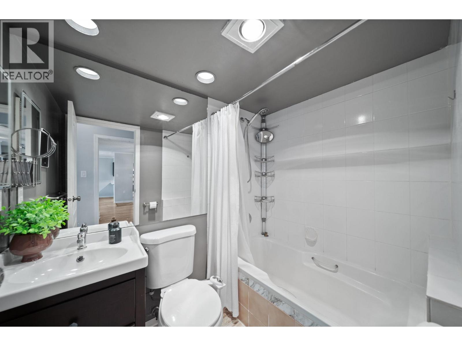 305 1250 Quayside Drive, New Westminster, British Columbia  V3M 6E2 - Photo 19 - R3137271