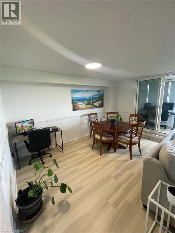 225 Harvard Place Unit# 1505, Waterloo, Ontario  N2J 4H4 - Photo 4 - 40840941