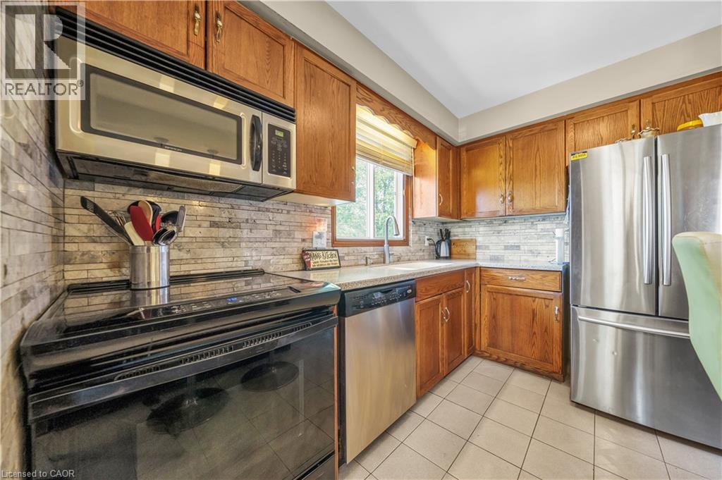 3929 Vineyard Crescent, Vineland, Ontario  L0R 2C0 - Photo 12 - 40840892