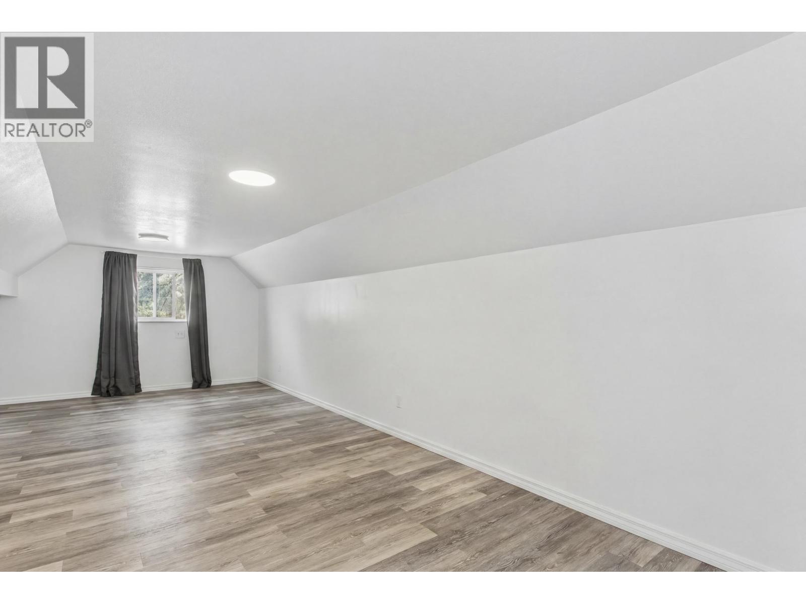 37937 Fourth Avenue, Squamish, British Columbia  V8B 0P7 - Photo 16 - R3137272