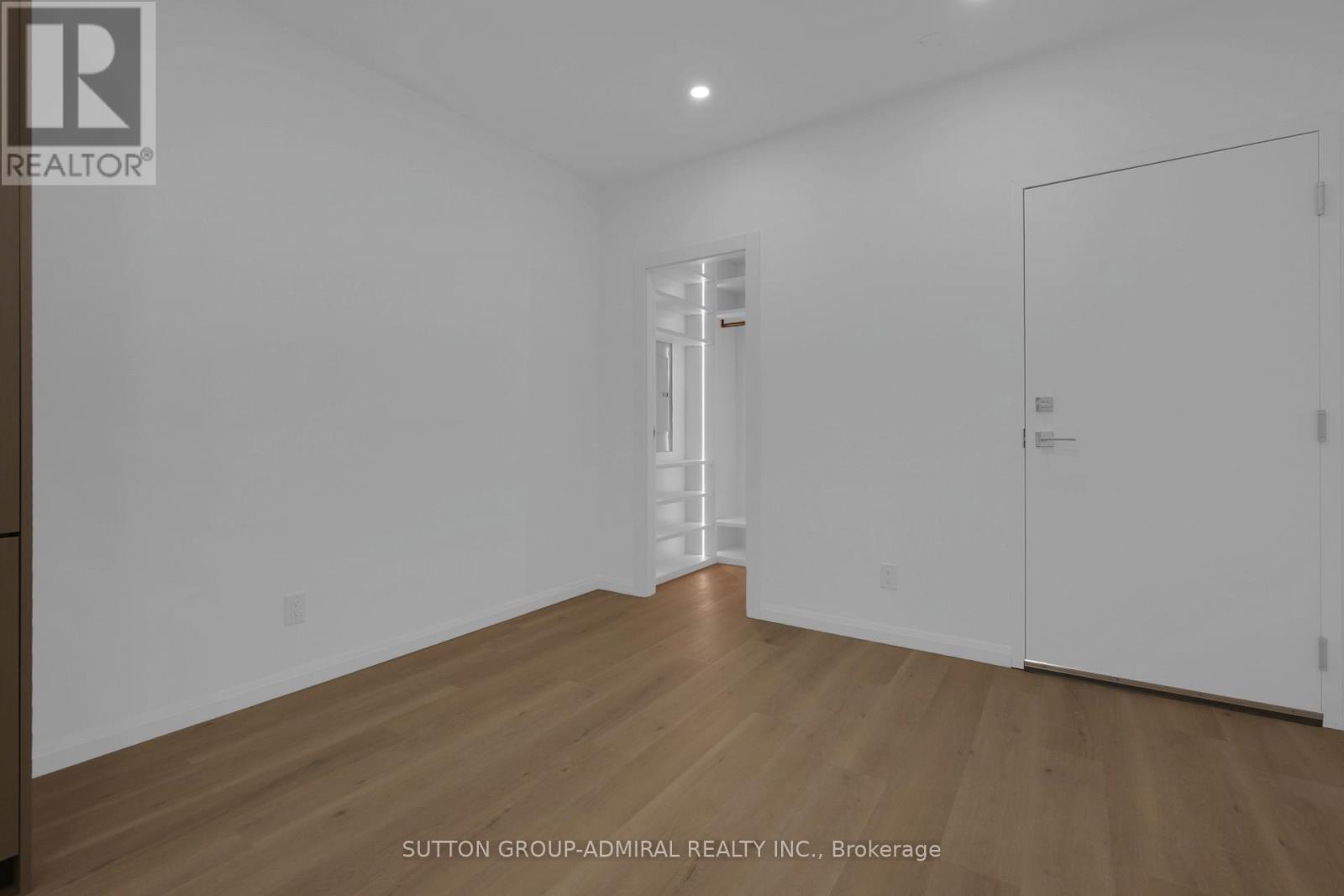 102 (Lower Unit) - 647 College Street, Toronto, Ontario  M6G 1B7 - Photo 11 - C13459184