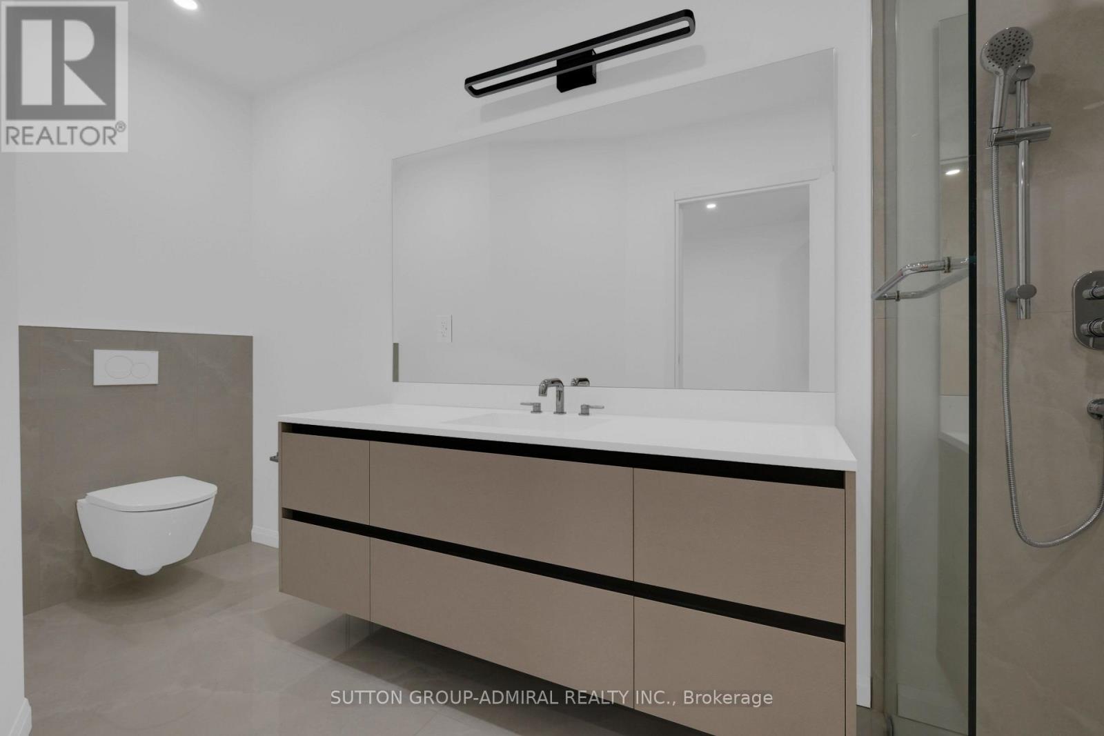 102 (Lower Unit) - 647 College Street, Toronto, Ontario  M6G 1B7 - Photo 12 - C13459184
