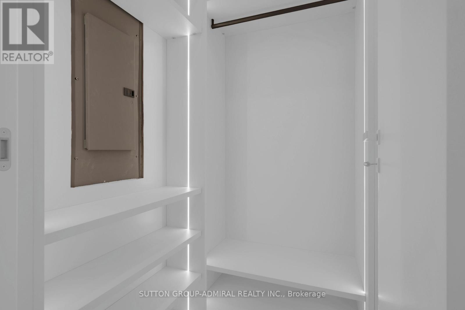 102 (Lower Unit) - 647 College Street, Toronto, Ontario  M6G 1B7 - Photo 14 - C13459184