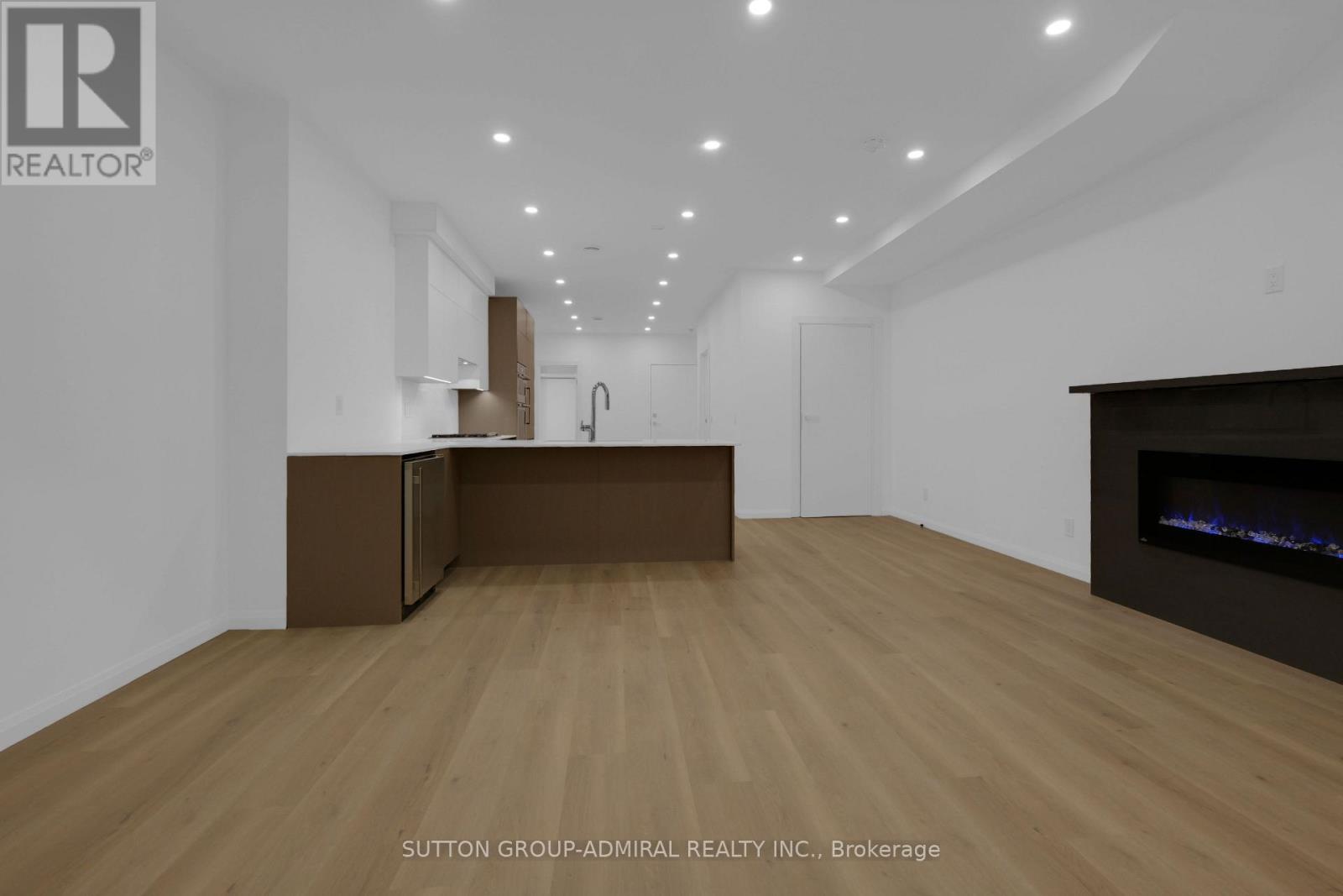 102 (Lower Unit) - 647 College Street, Toronto, Ontario  M6G 1B7 - Photo 19 - C13459184