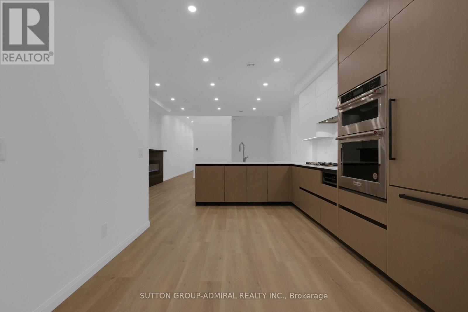 102 (Lower Unit) - 647 College Street, Toronto, Ontario  M6G 1B7 - Photo 6 - C13459184