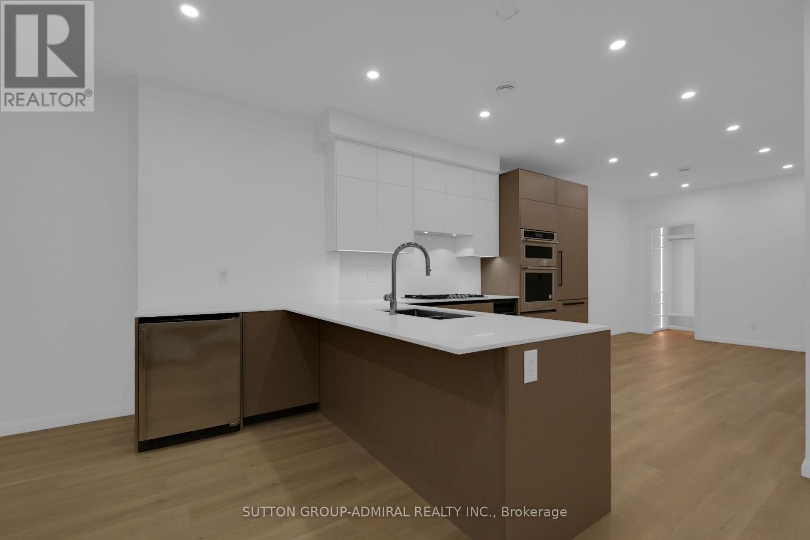102 (Lower Unit) - 647 College Street, Toronto, Ontario  M6G 1B7 - Photo 9 - C13459184