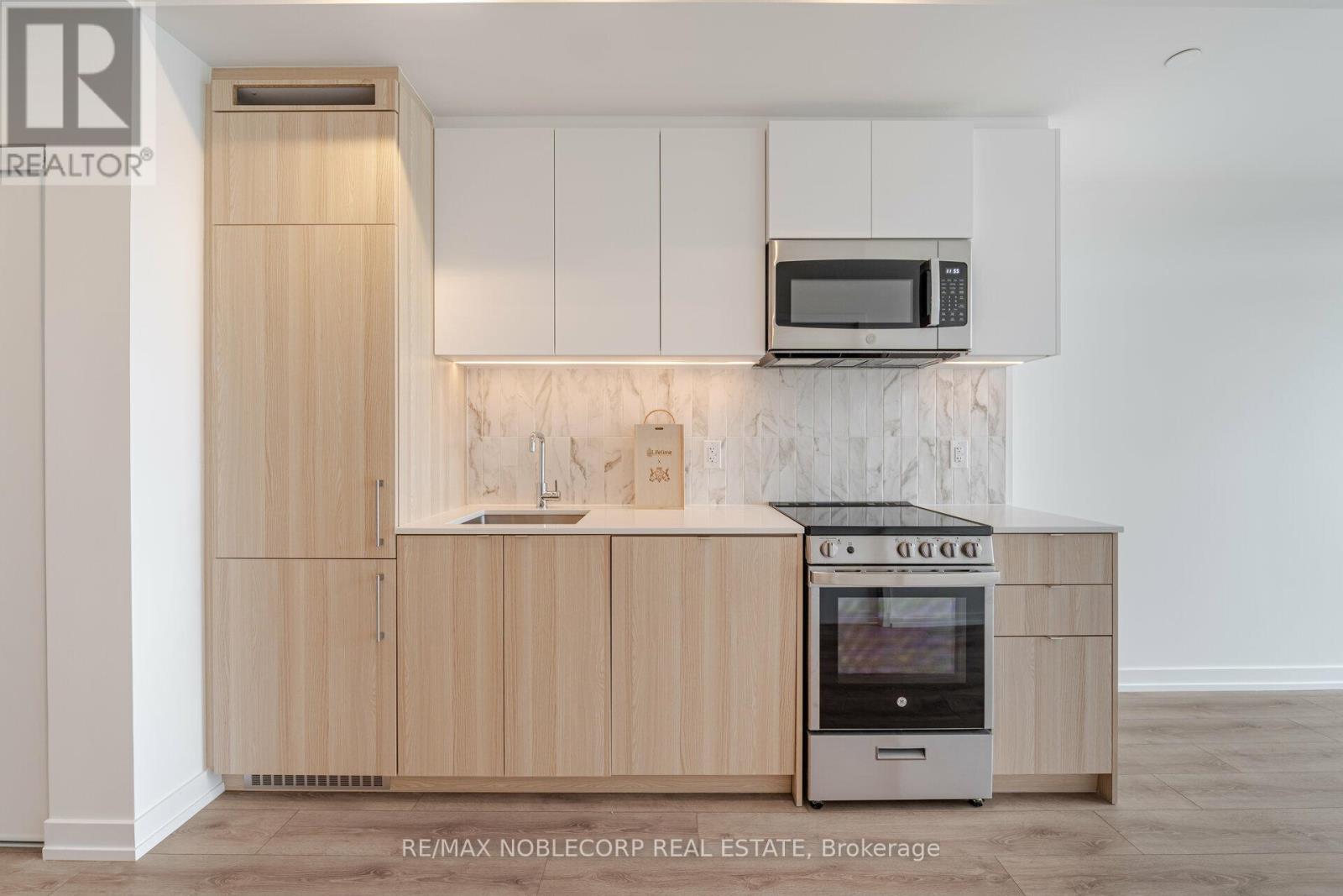 409 - 500 Dupont Street, Toronto, Ontario  M6G 0B8 - Photo 10 - C13459194