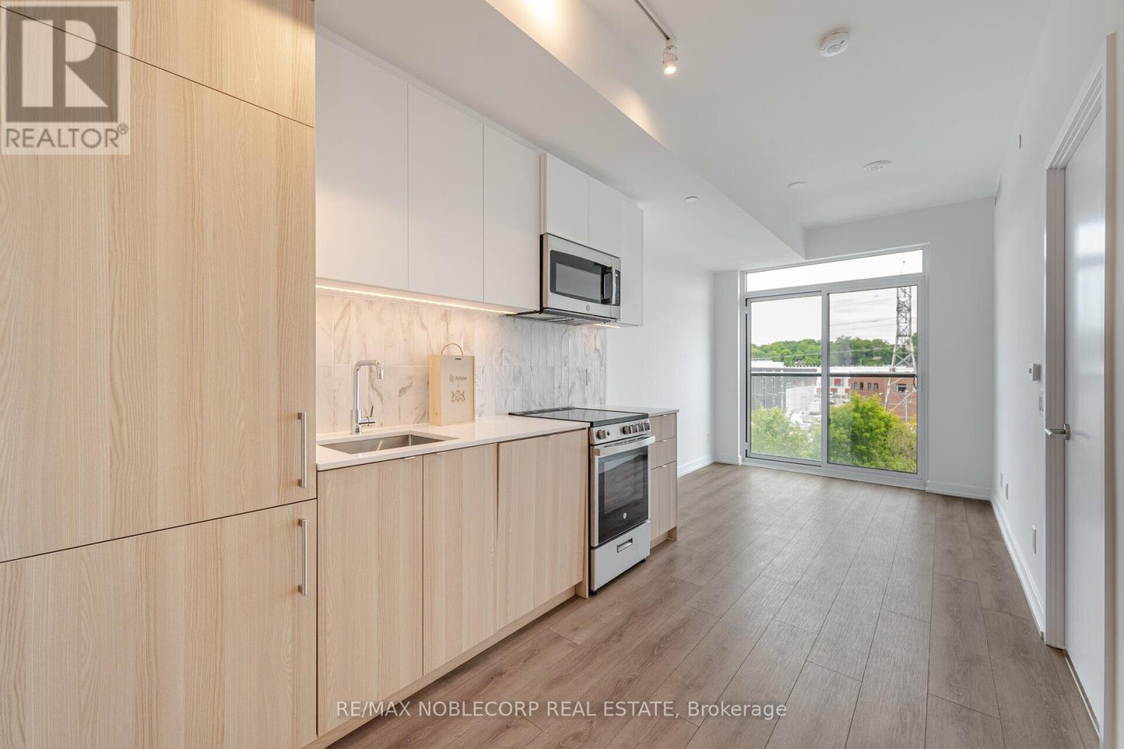 409 - 500 Dupont Street, Toronto, Ontario  M6G 0B8 - Photo 11 - C13459194