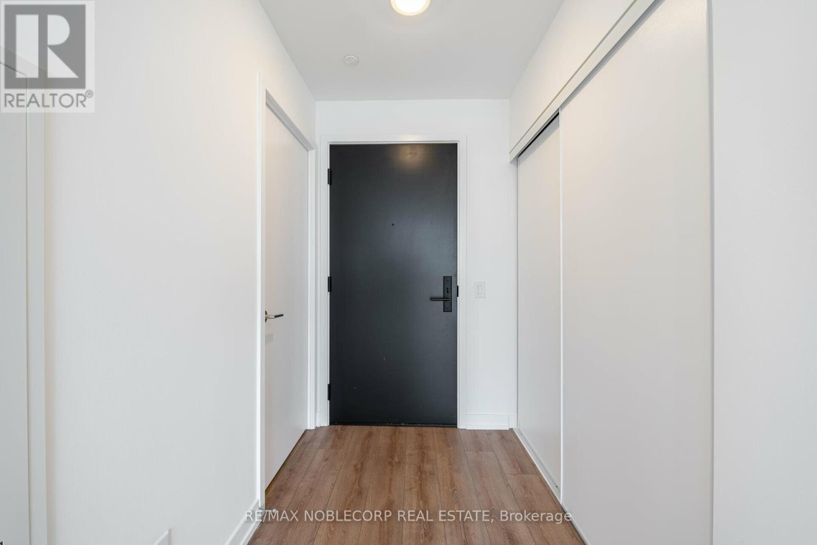 409 - 500 Dupont Street, Toronto, Ontario  M6G 0B8 - Photo 5 - C13459194