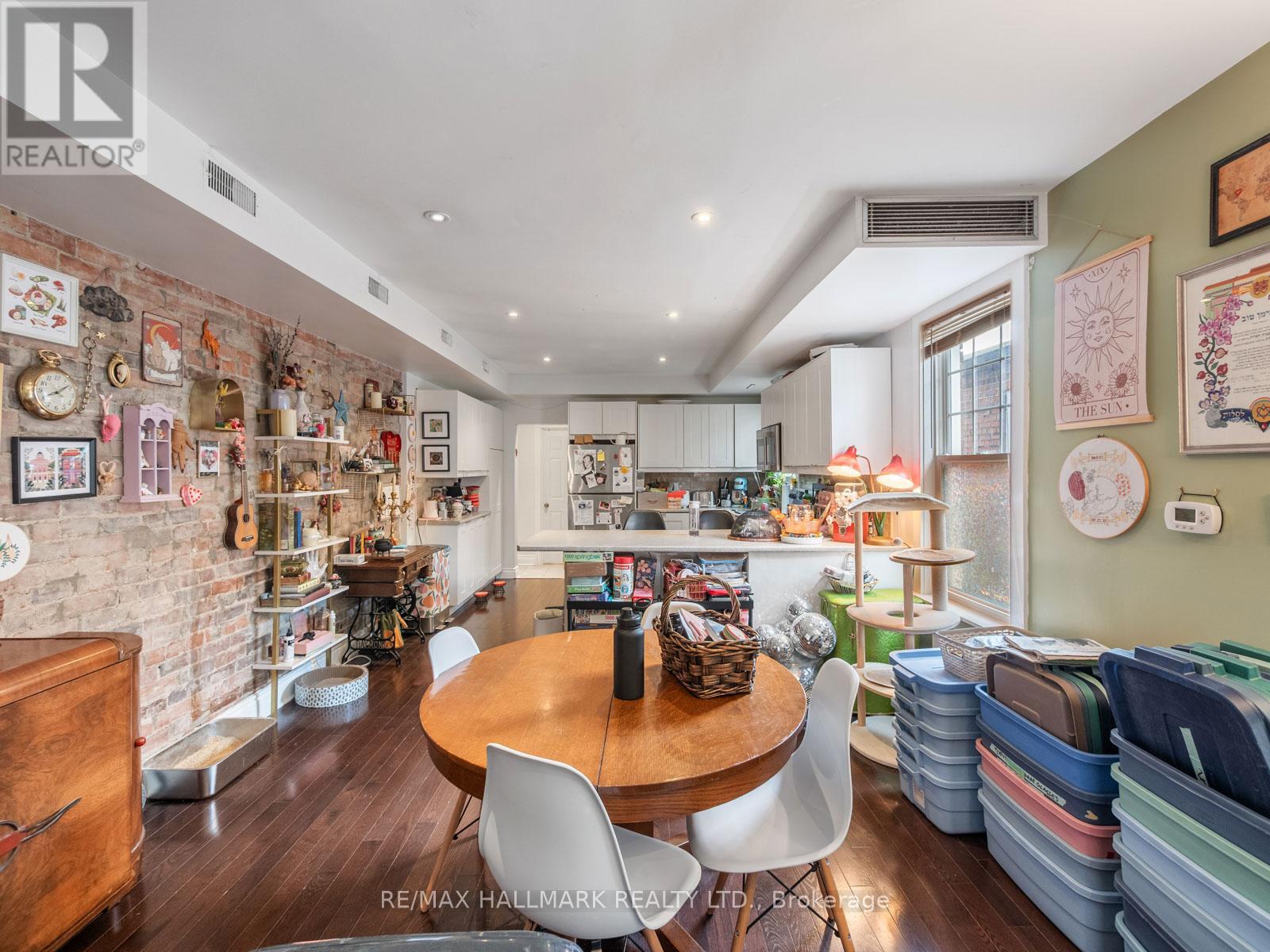 3rd Flr - 269 Danforth Avenue, Toronto, Ontario  M4K 1N2 - Photo 14 - E13459168
