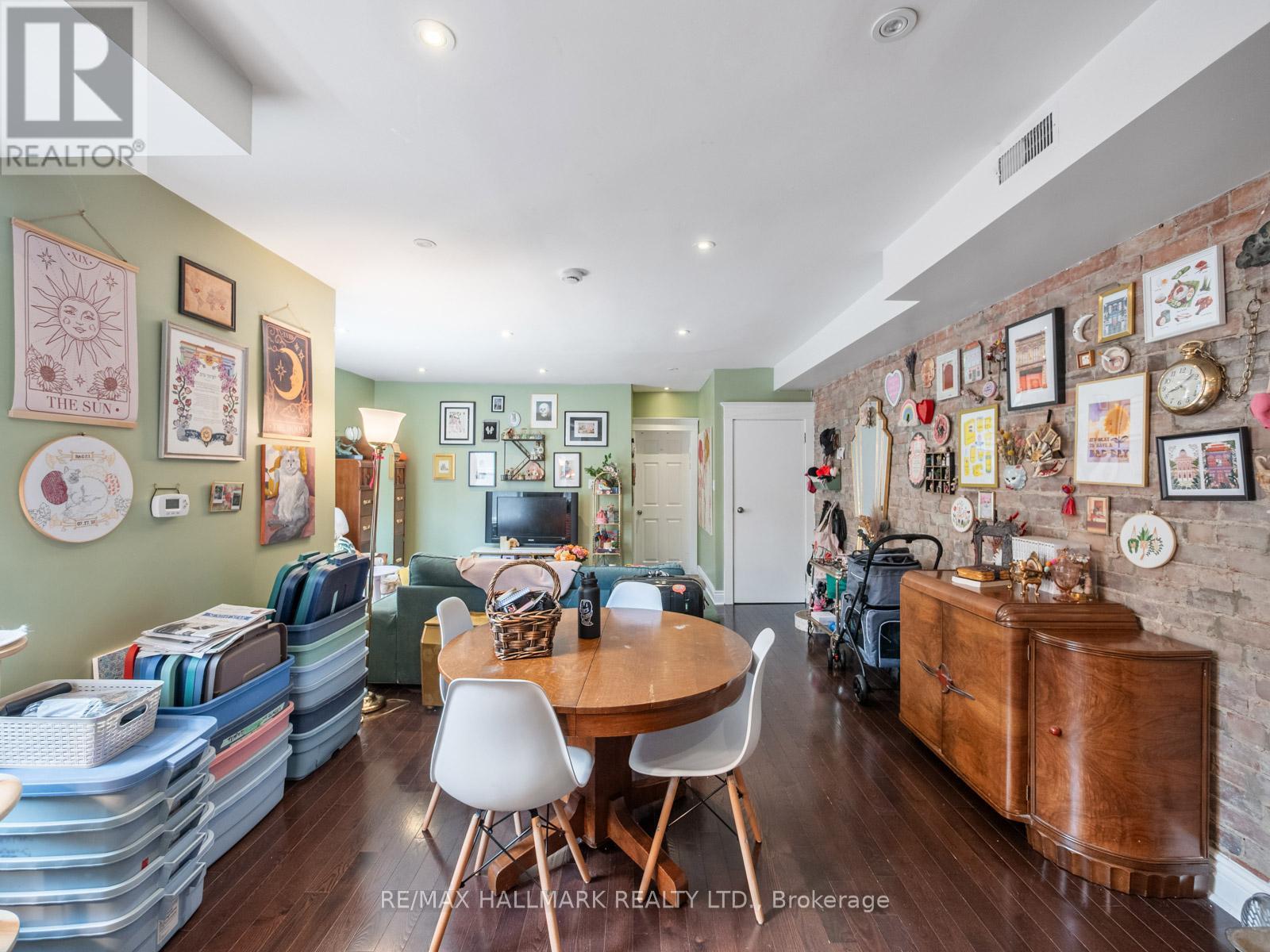 3rd Flr - 269 Danforth Avenue, Toronto, Ontario  M4K 1N2 - Photo 16 - E13459168