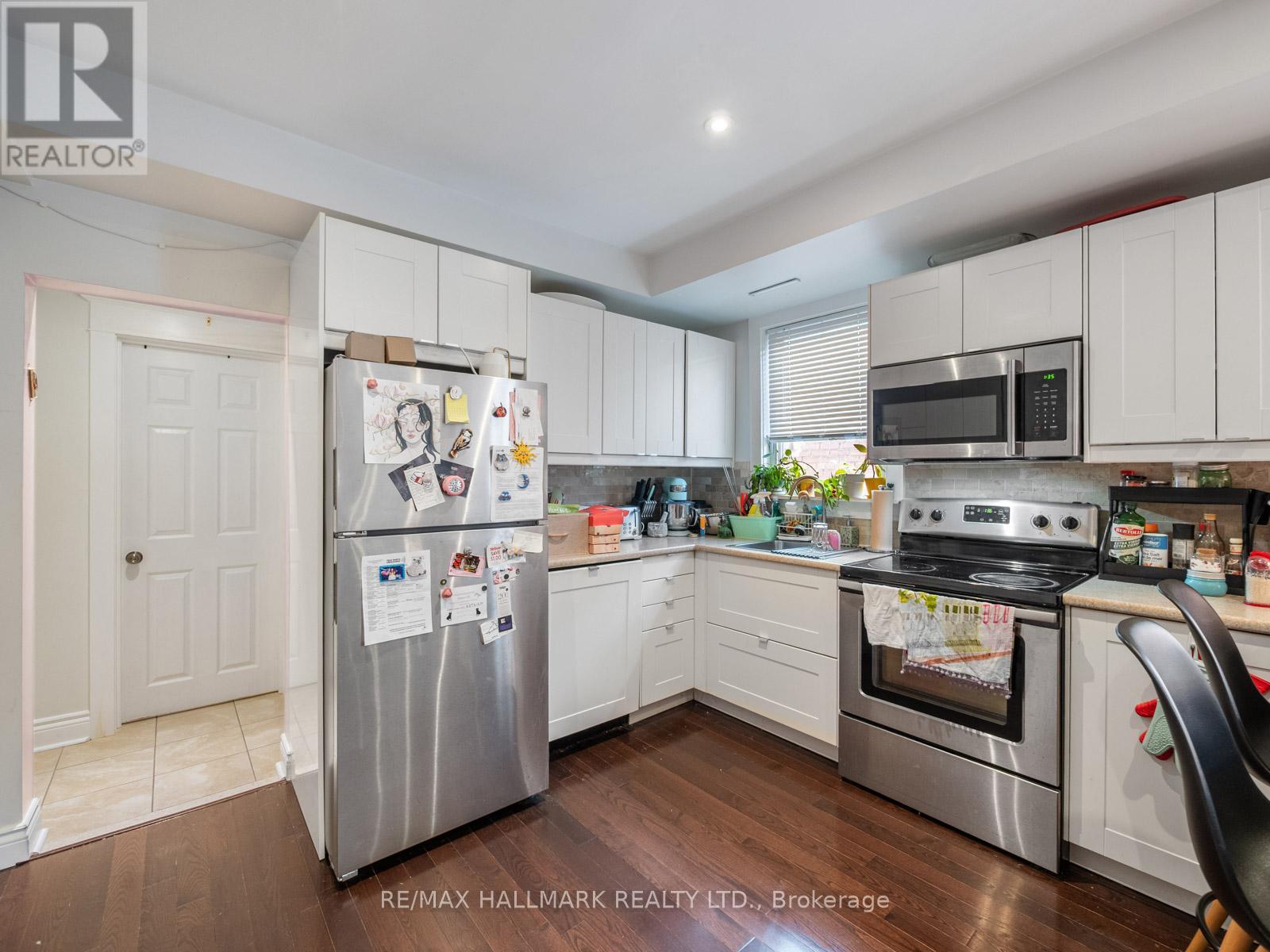3rd Flr - 269 Danforth Avenue, Toronto, Ontario  M4K 1N2 - Photo 19 - E13459168