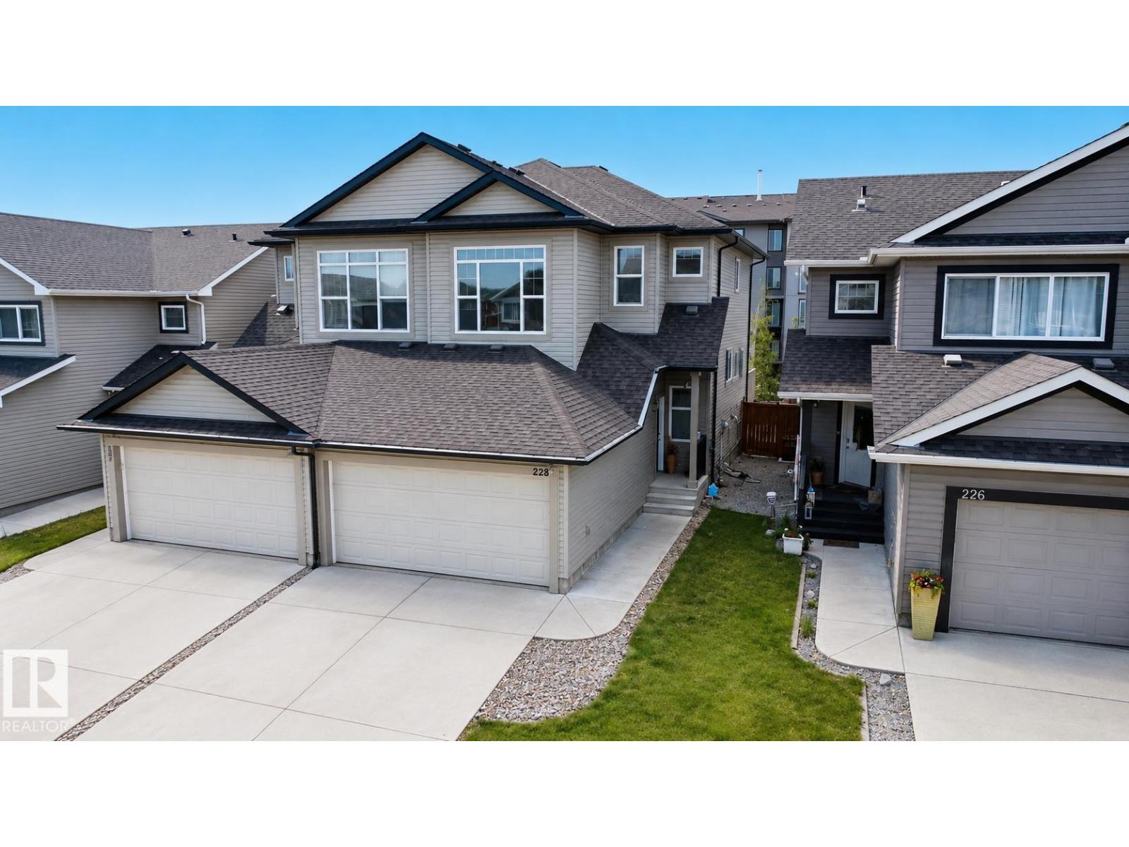 228 42 AV NW NW, edmonton, Alberta