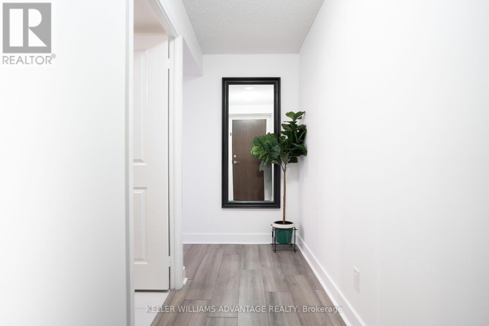 1008 - 6 Eva Road, Toronto, Ontario  M9C 0B1 - Photo 7 - W13459164