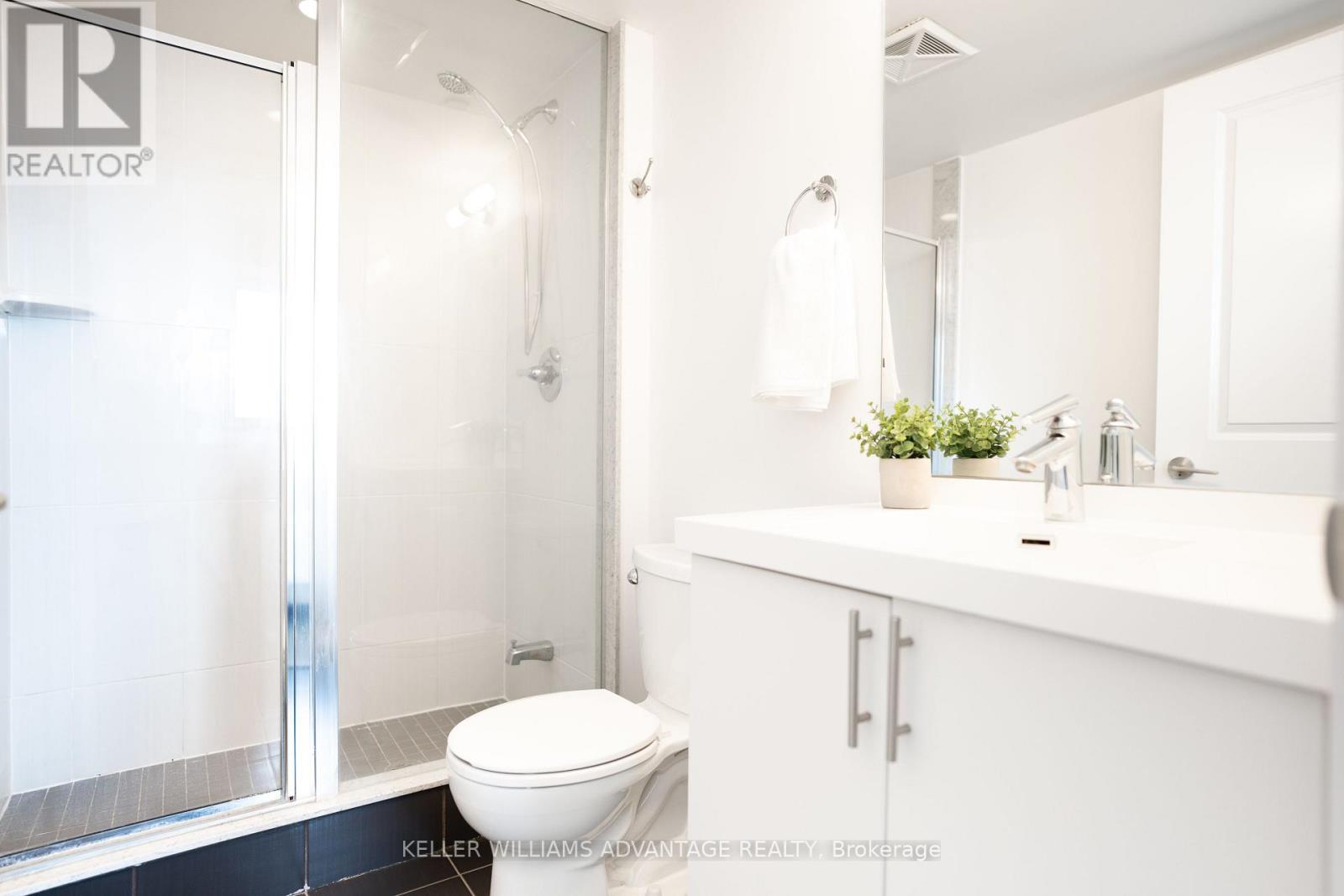 1008 - 6 Eva Road, Toronto, Ontario  M9C 0B1 - Photo 8 - W13459164