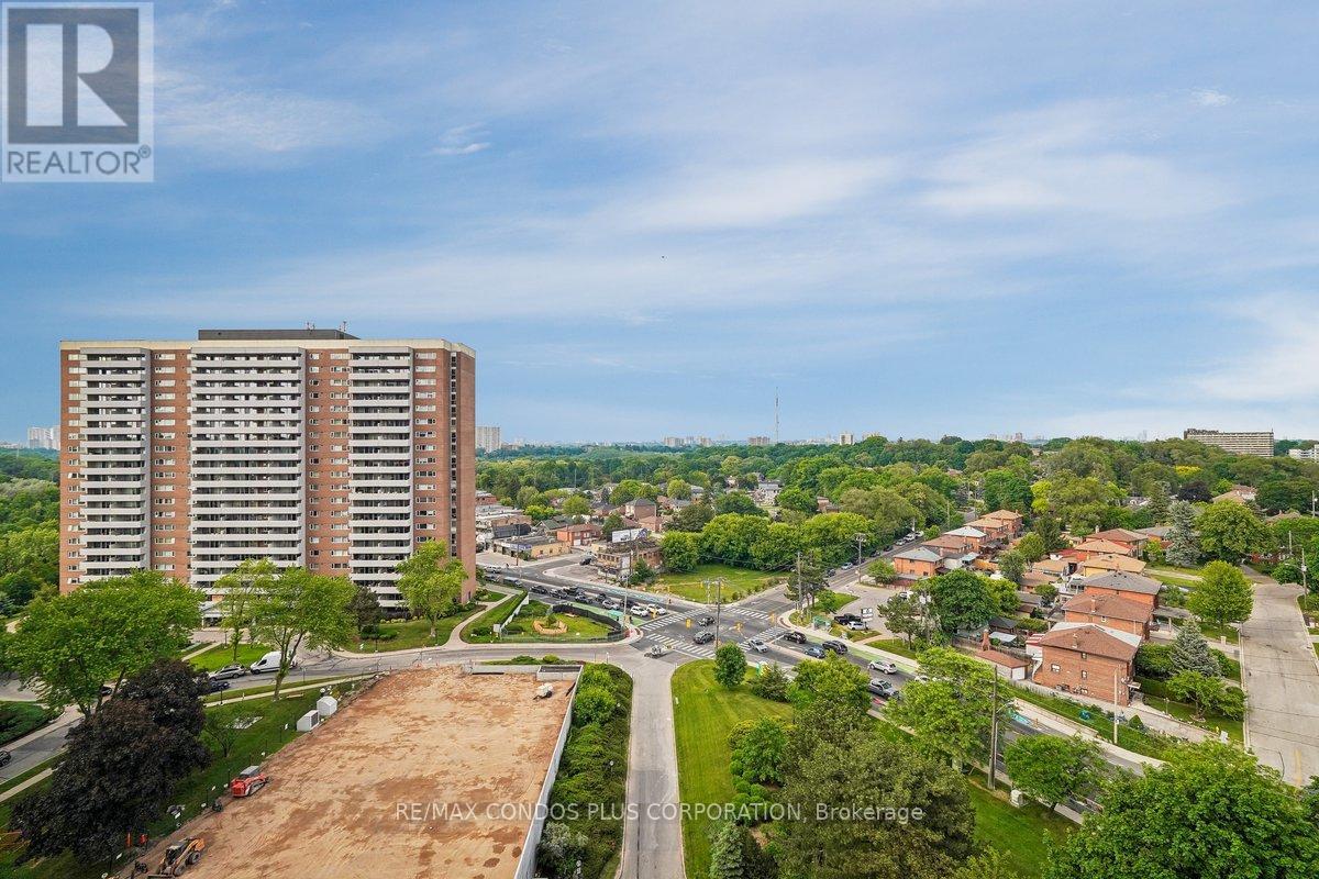1307 - 250 Scarlett Road, Toronto, Ontario  M6N 4X5 - Photo 10 - W13459170