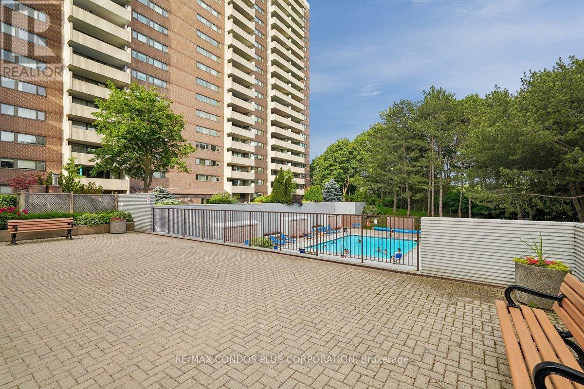 1307 - 250 Scarlett Road, Toronto, Ontario  M6N 4X5 - Photo 13 - W13459170