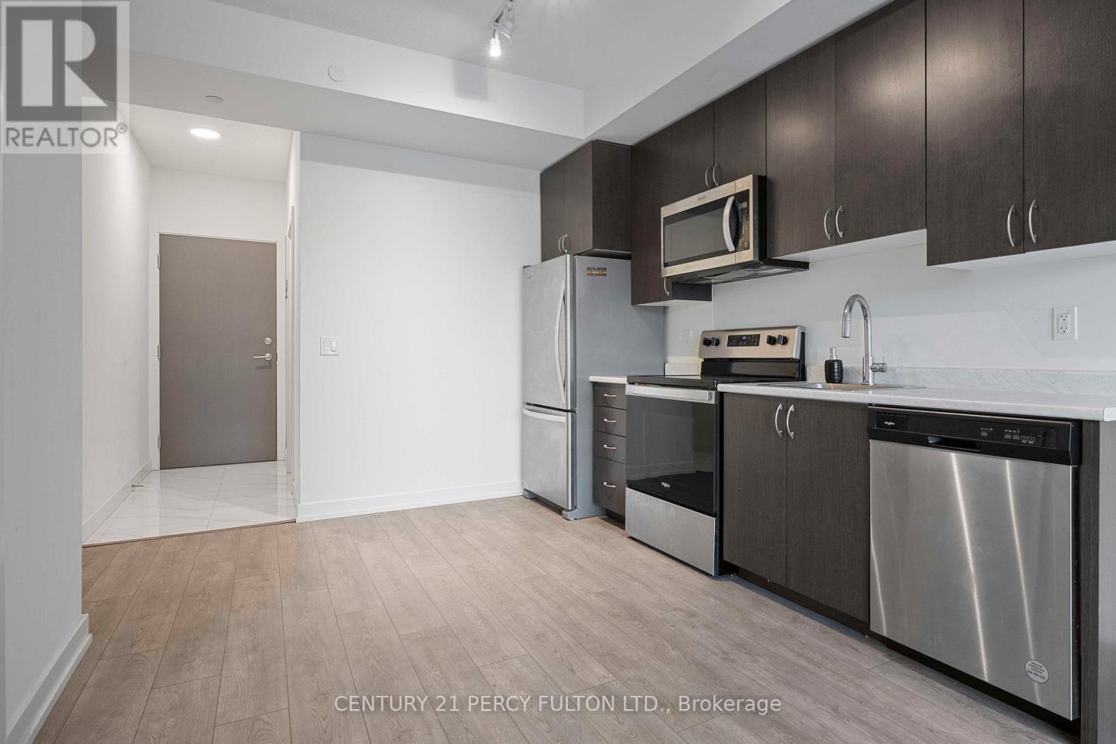 1704 - 10 Wilby Crescent, Toronto, Ontario M9N 1E5 - Photo 13 - W13459180