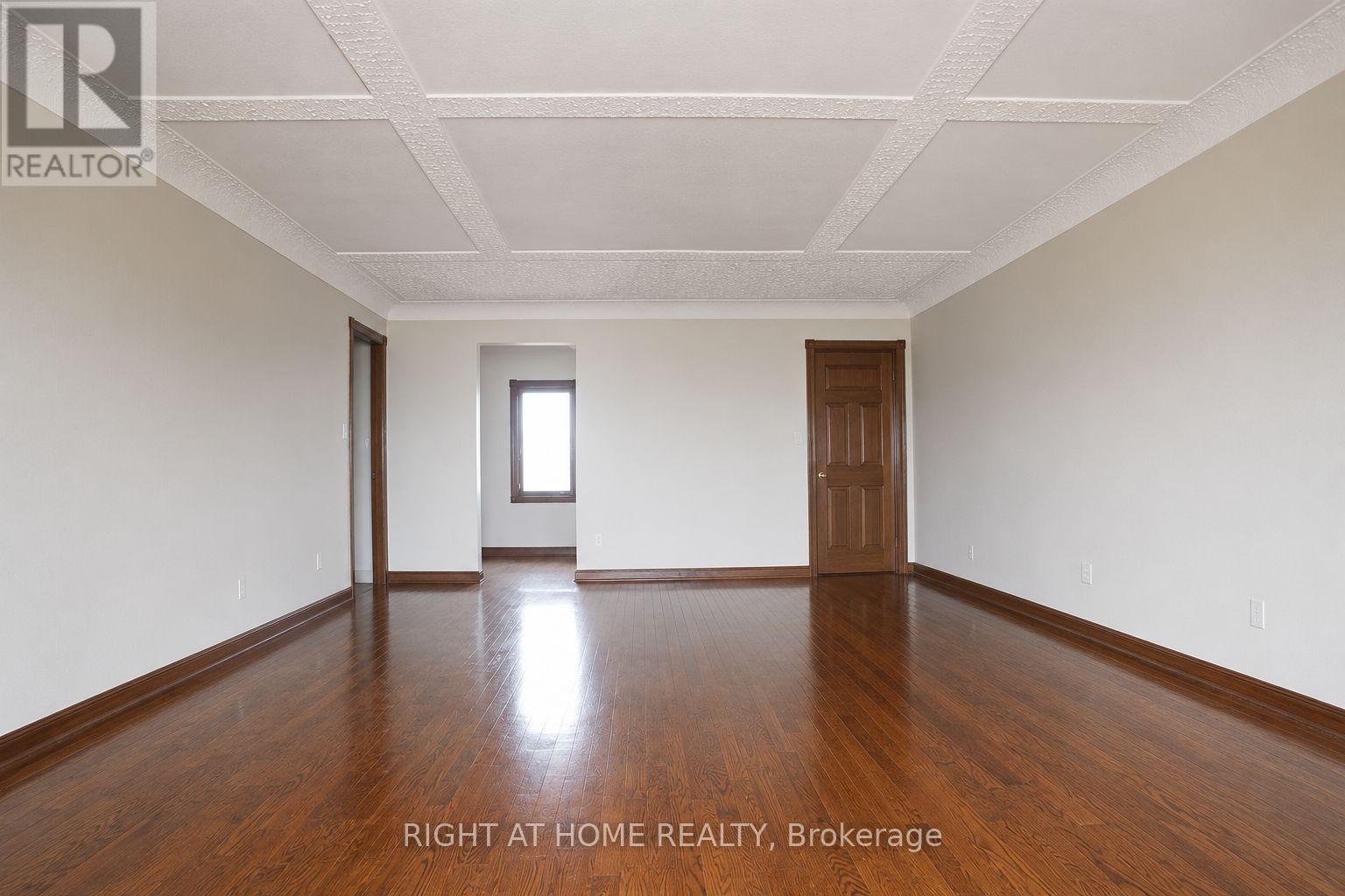 568 Ridge Road, Hamilton, Ontario  L8J 2Y6 - Photo 27 - X12923618