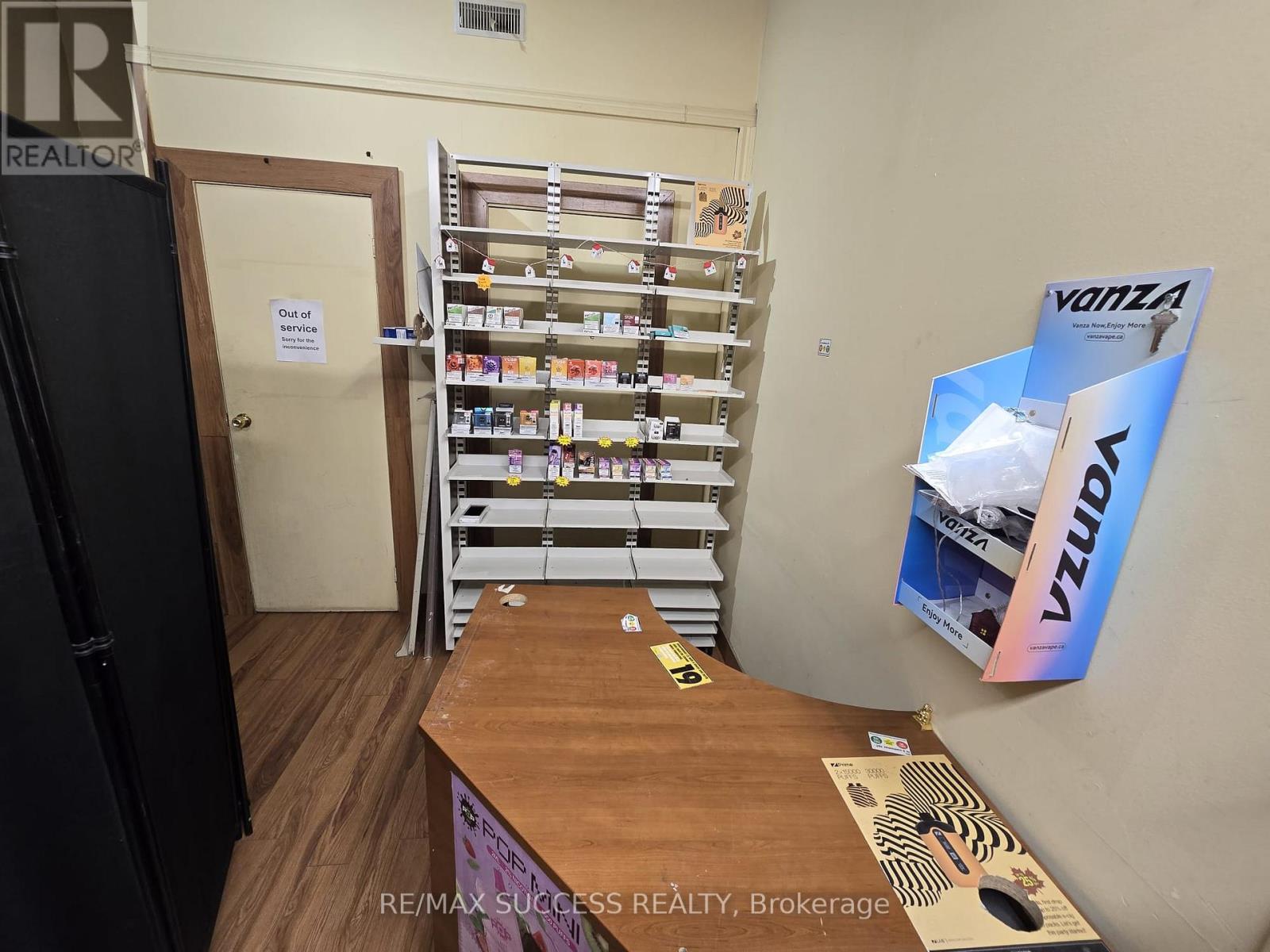 979 King Street E, Hamilton, Ontario  L8M 1C3 - Photo 4 - X13459174