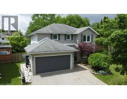 57 ROBERTSON Crescent, Kitchener, Ontario
