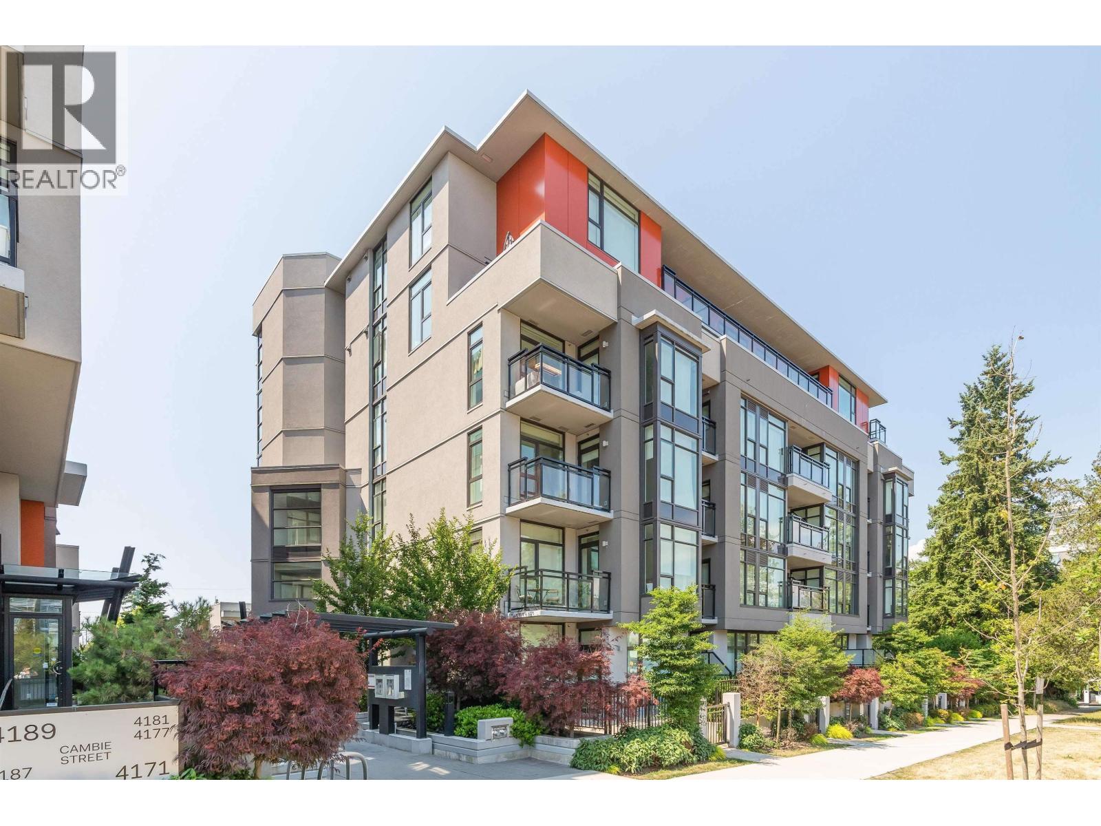 403 4171 Cambie Street, Vancouver, British Columbia  V5Z 2Y2 - Photo 1 - R3137153