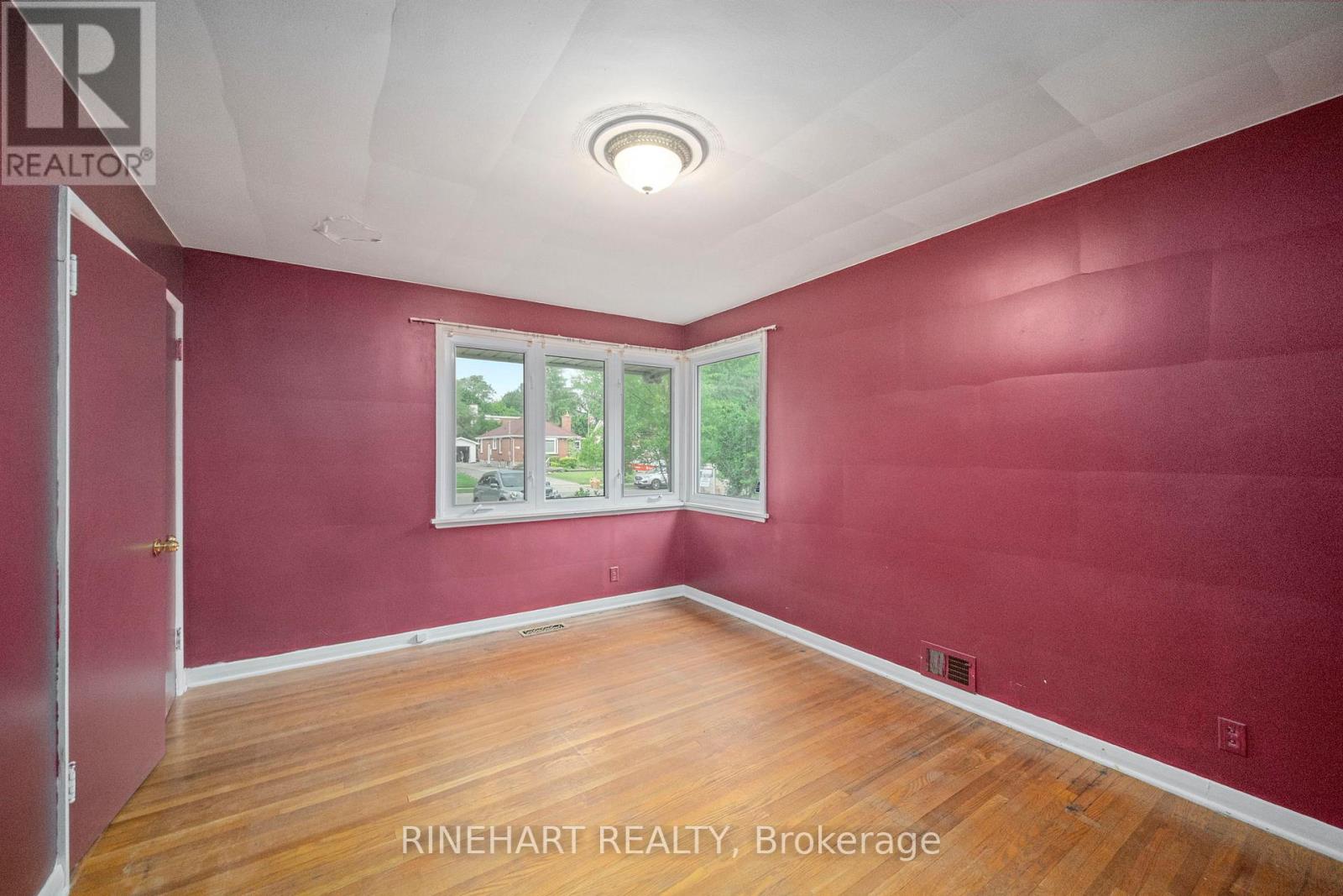 330 Connington Street, London South, Ontario  N6C 4C9 - Photo 14 - X13459296