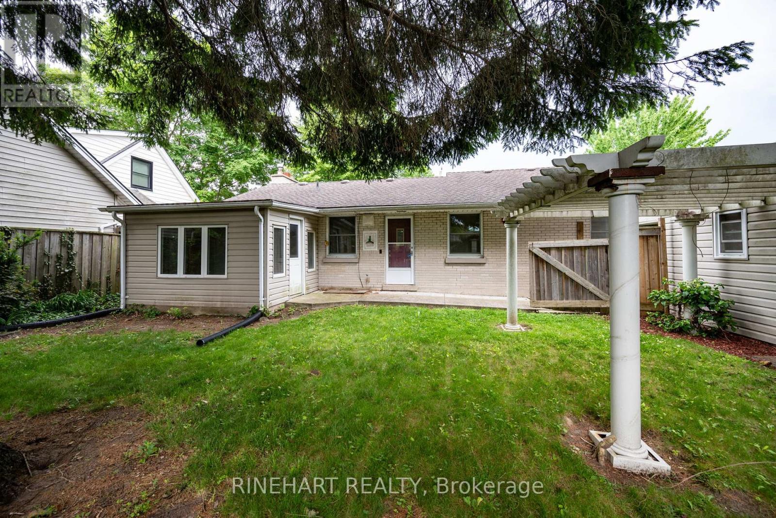 330 Connington Street, London South, Ontario  N6C 4C9 - Photo 24 - X13459296