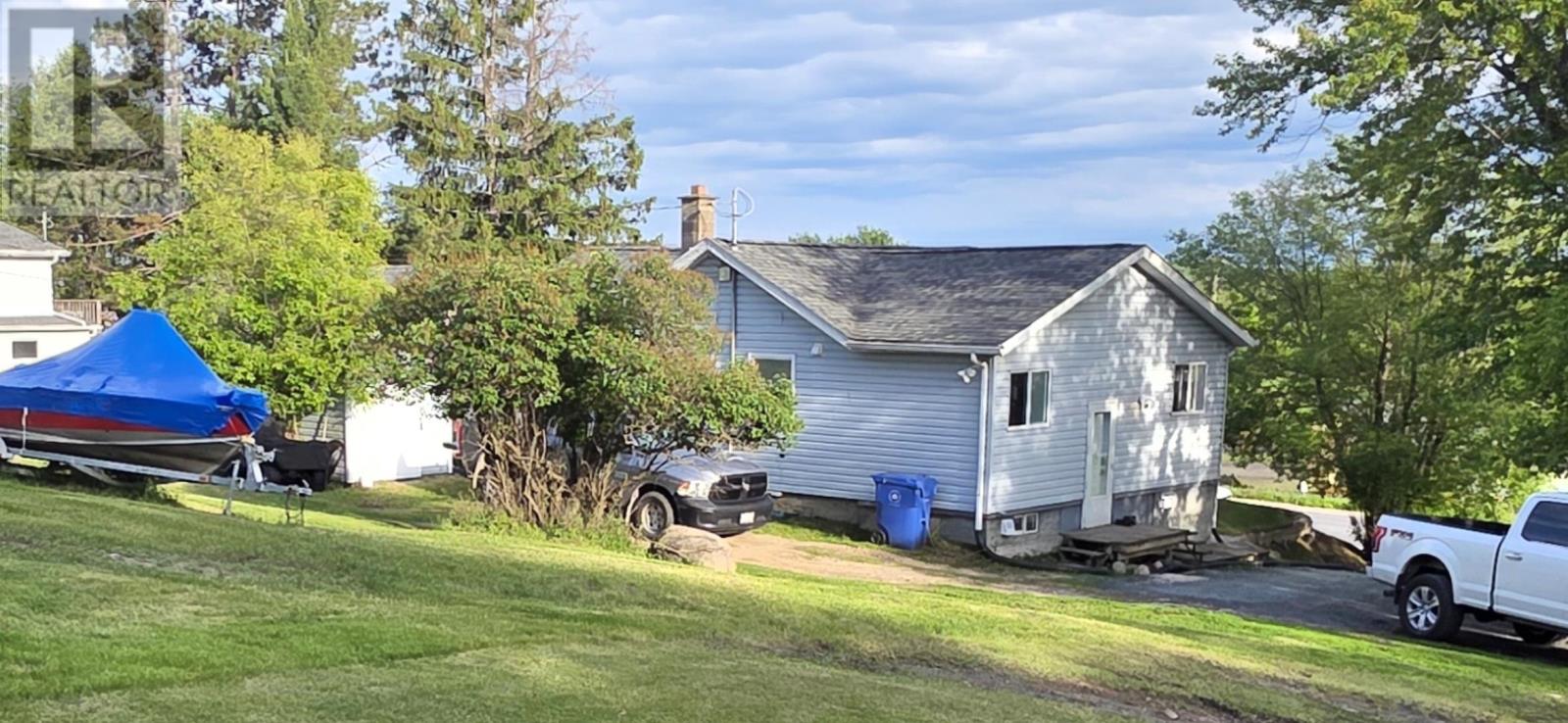 1428 Sixth St N, Kenora, Ontario  P9N 2P8 - Photo 2 - TB2601565