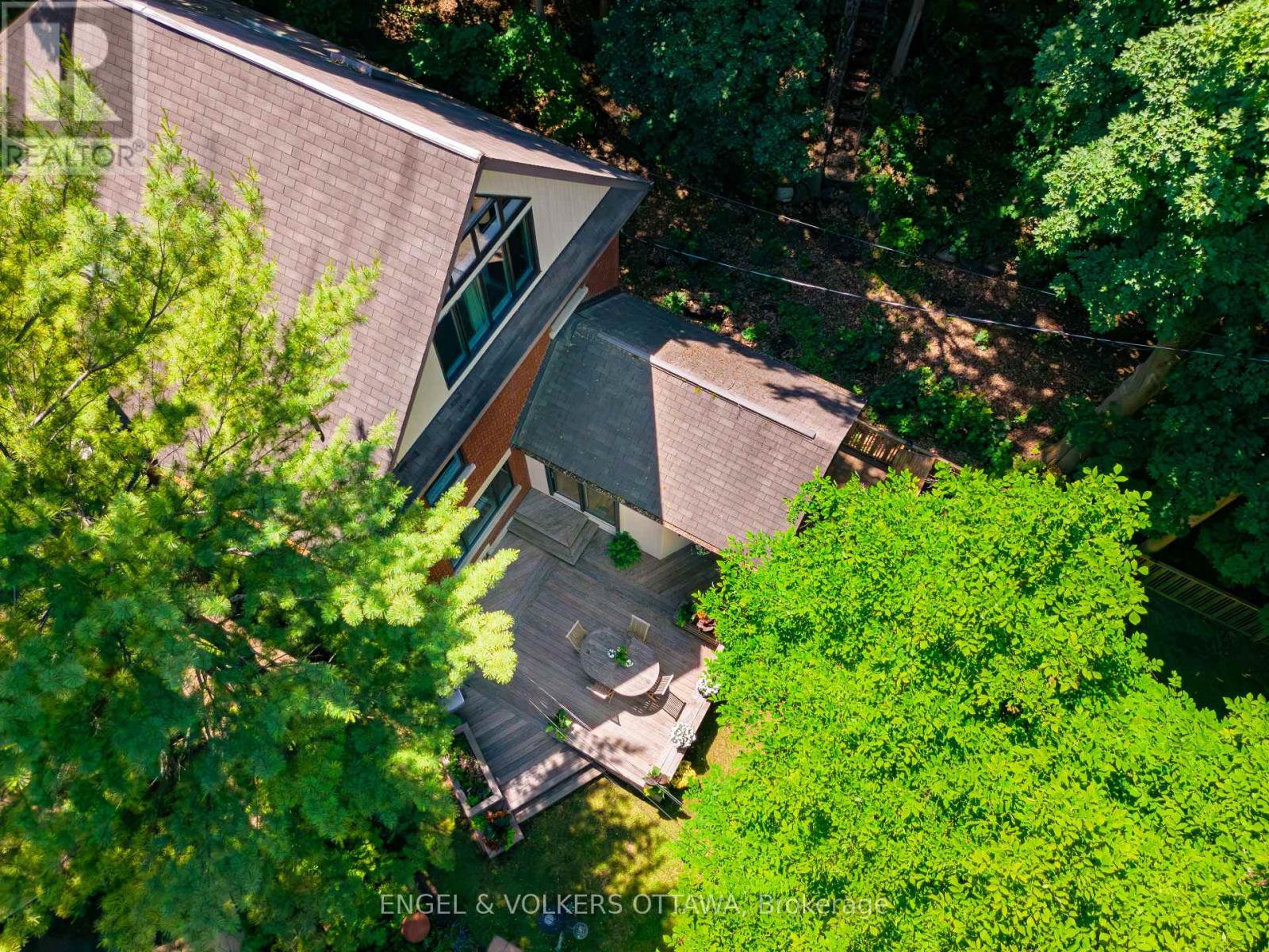 516 Queen Elizabeth Drive, Ottawa, Ontario  K1S 3N4 - Photo 48 - X13459216
