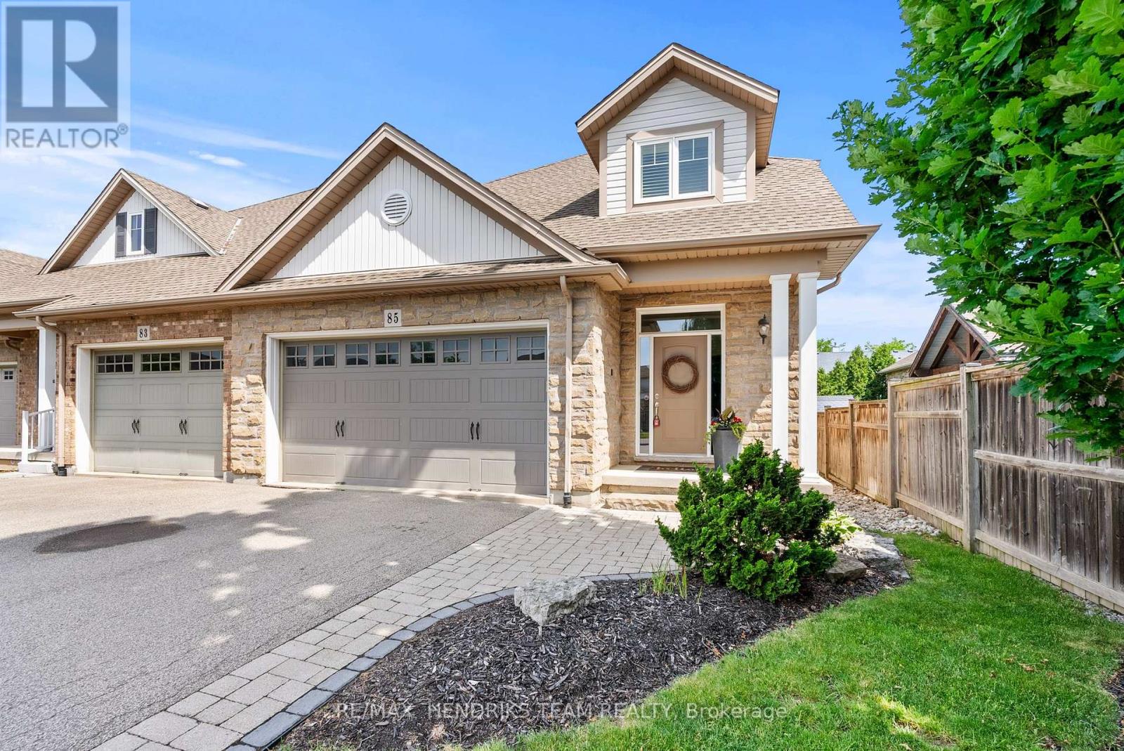 85 Videl Crescent N