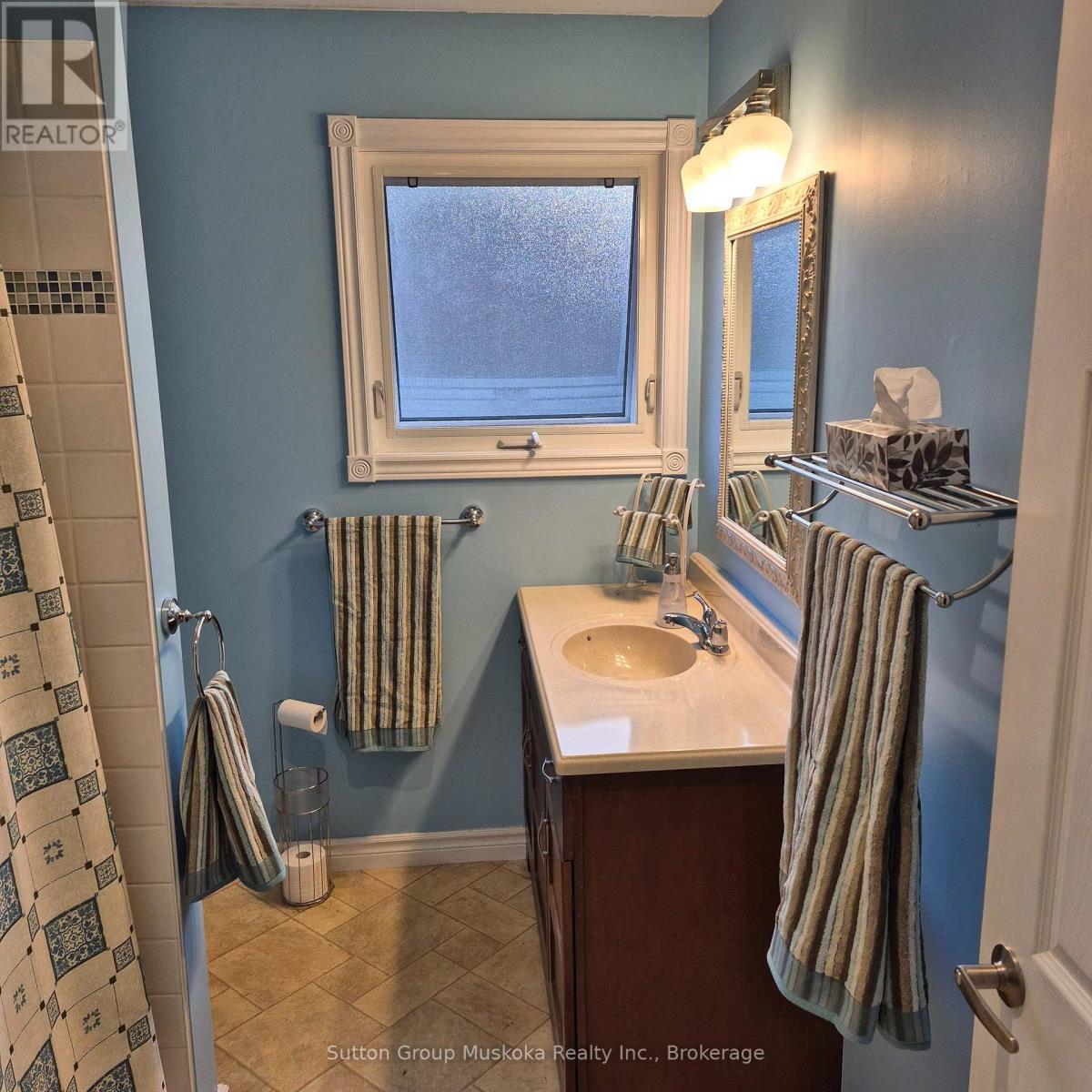 8 Gouldie Street, Huntsville, Ontario  P1H 1M5 - Photo 8 - X13459234