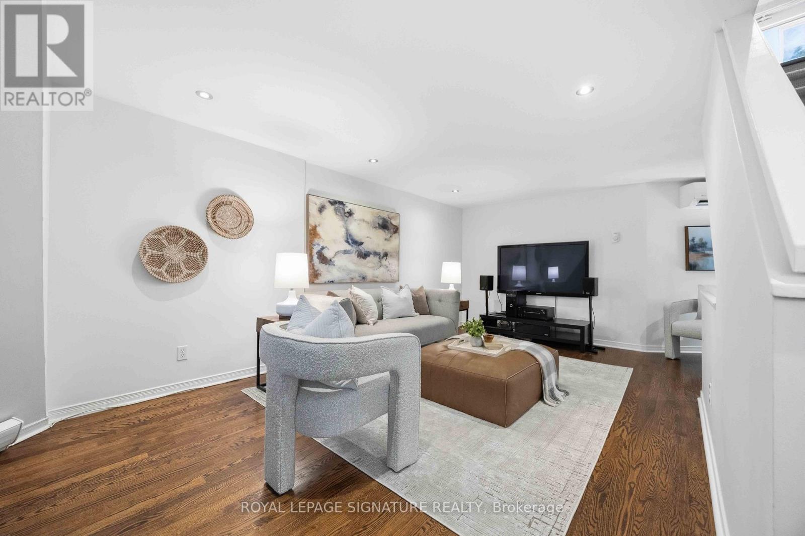 7 - 2366 Queen Street E, Toronto, Ontario M4E 1H4 - Photo 19 - E13459230