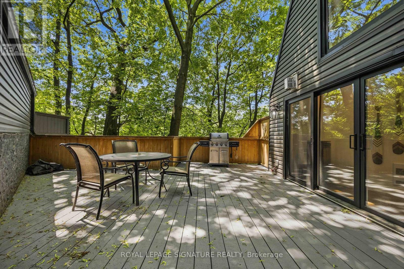 7 - 2366 Queen Street E, Toronto, Ontario M4E 1H4 - Photo 32 - E13459230